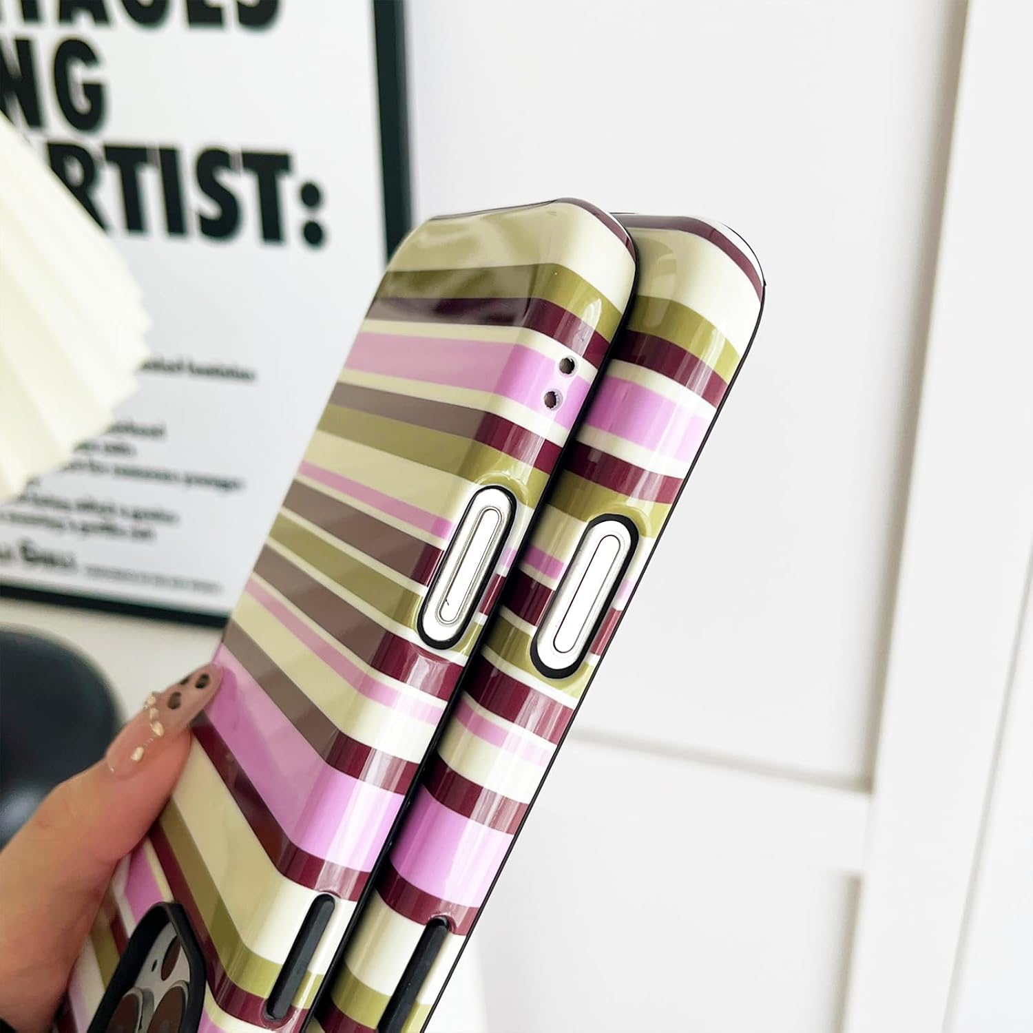 Thumbnail 6 de Sayoaho iPhone 17 Pro Max Case, Yellow Stripes, TPU Edge and Hard Back