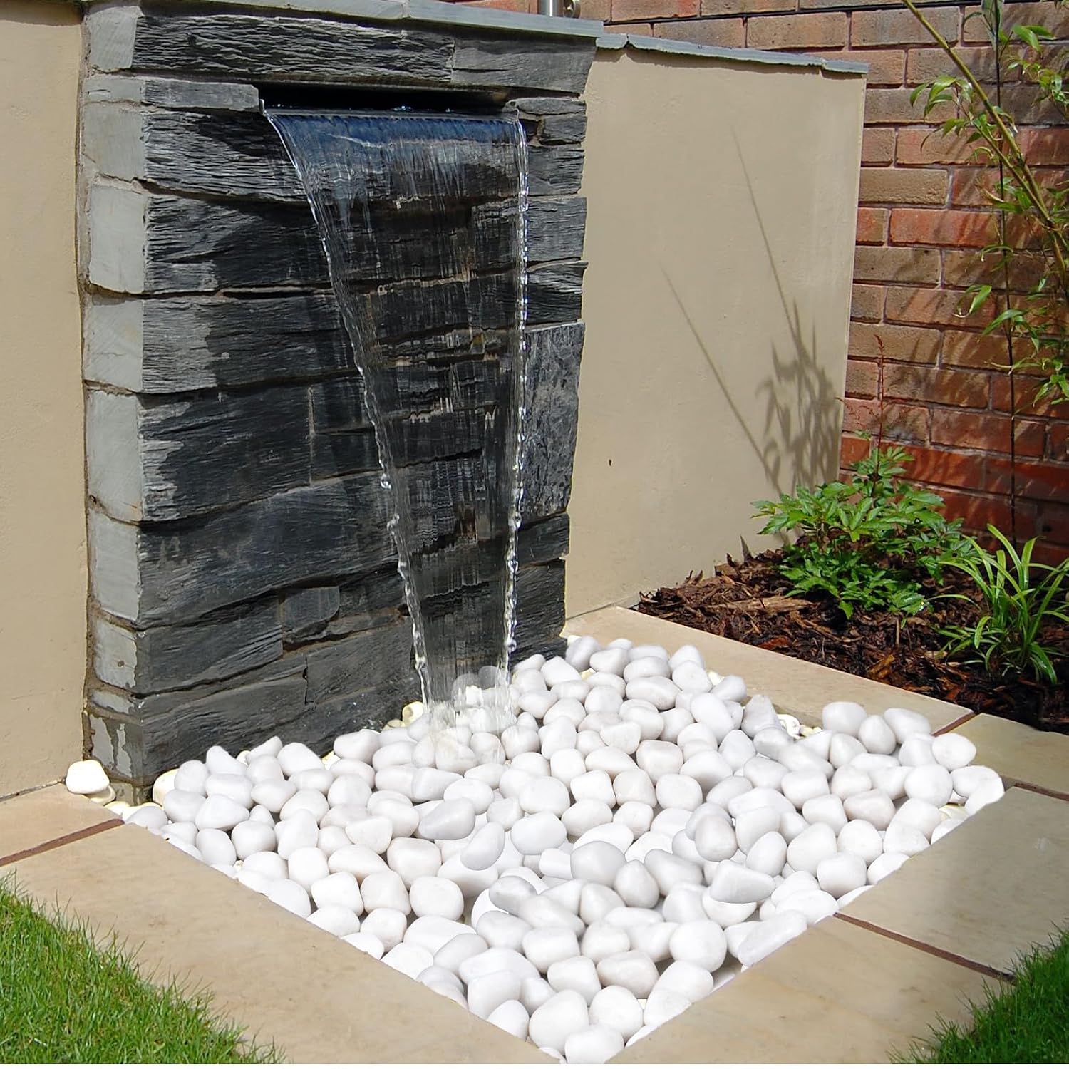 Detalle de Pulovin 20 lbs White River Rocks, 2–3 Inch Polished Decorative Stones