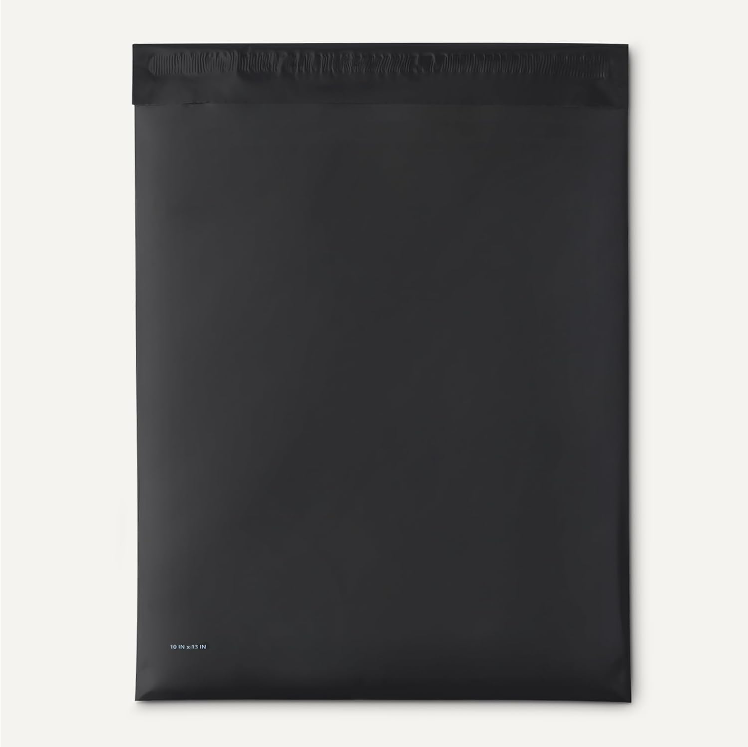 Detalle de Amazon Basics Black Poly Mailers (10 x 13 inches) – 100 Pack
