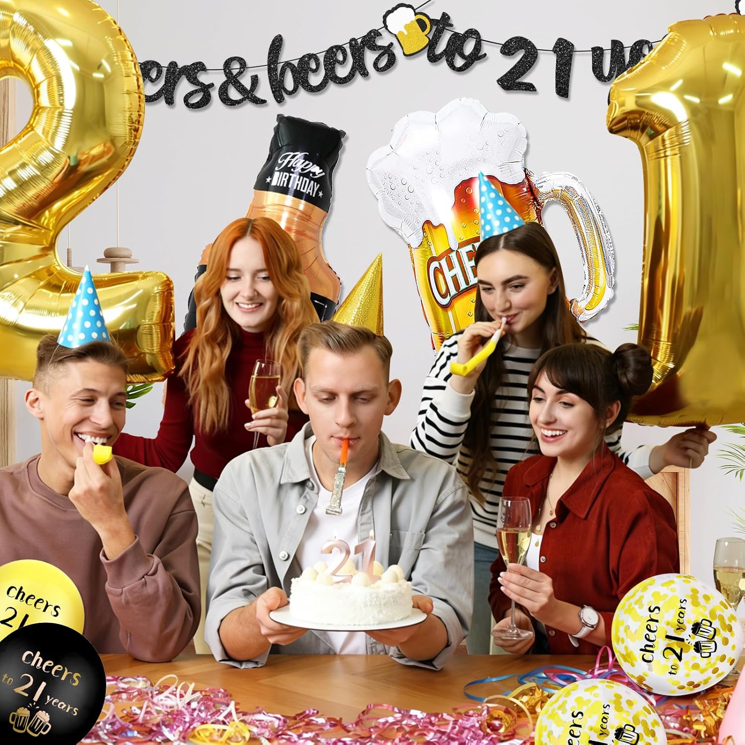 Detalle 2 de 21st Birthday Decorations set with black & gold “cheers to 21 years” banner and foil number 21 balloons