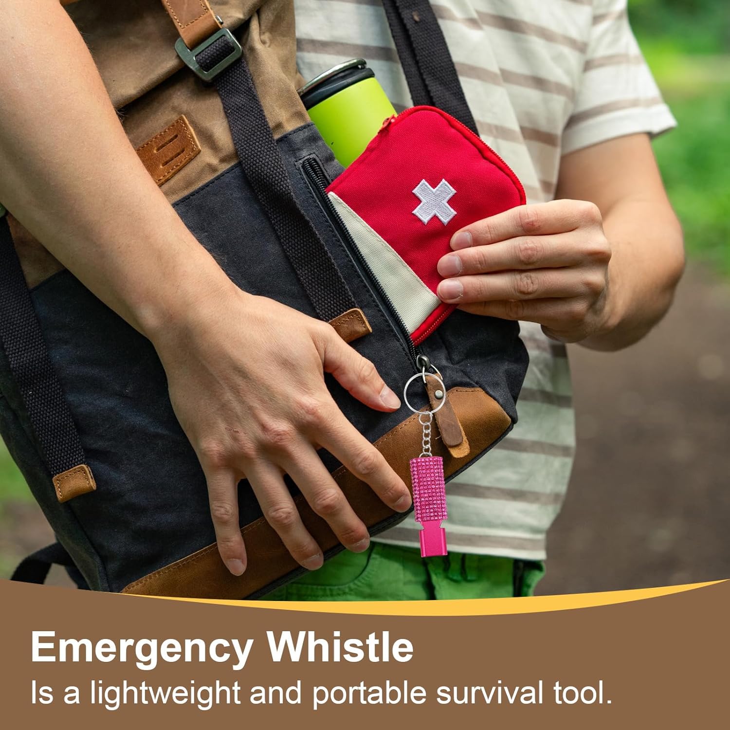 Detalle de PATIKIL Emergency Whistle with Keychain in Rose Red – Loud Dual-Tube Survival Signalling