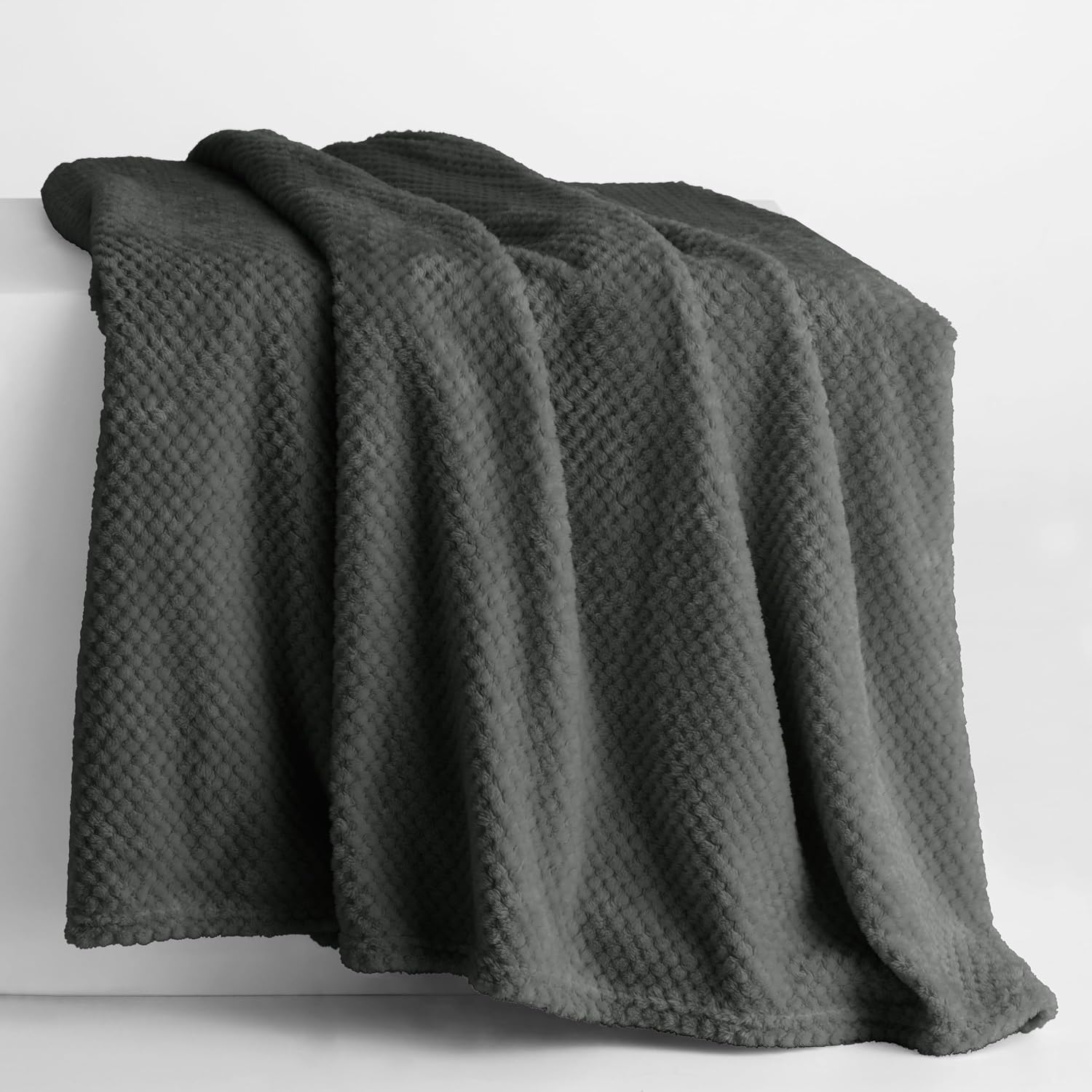 Detalle 2 de Decoking Couverture Polaire 220 x 240 cm – Plaid Doux en Microfibre, chaud et léger