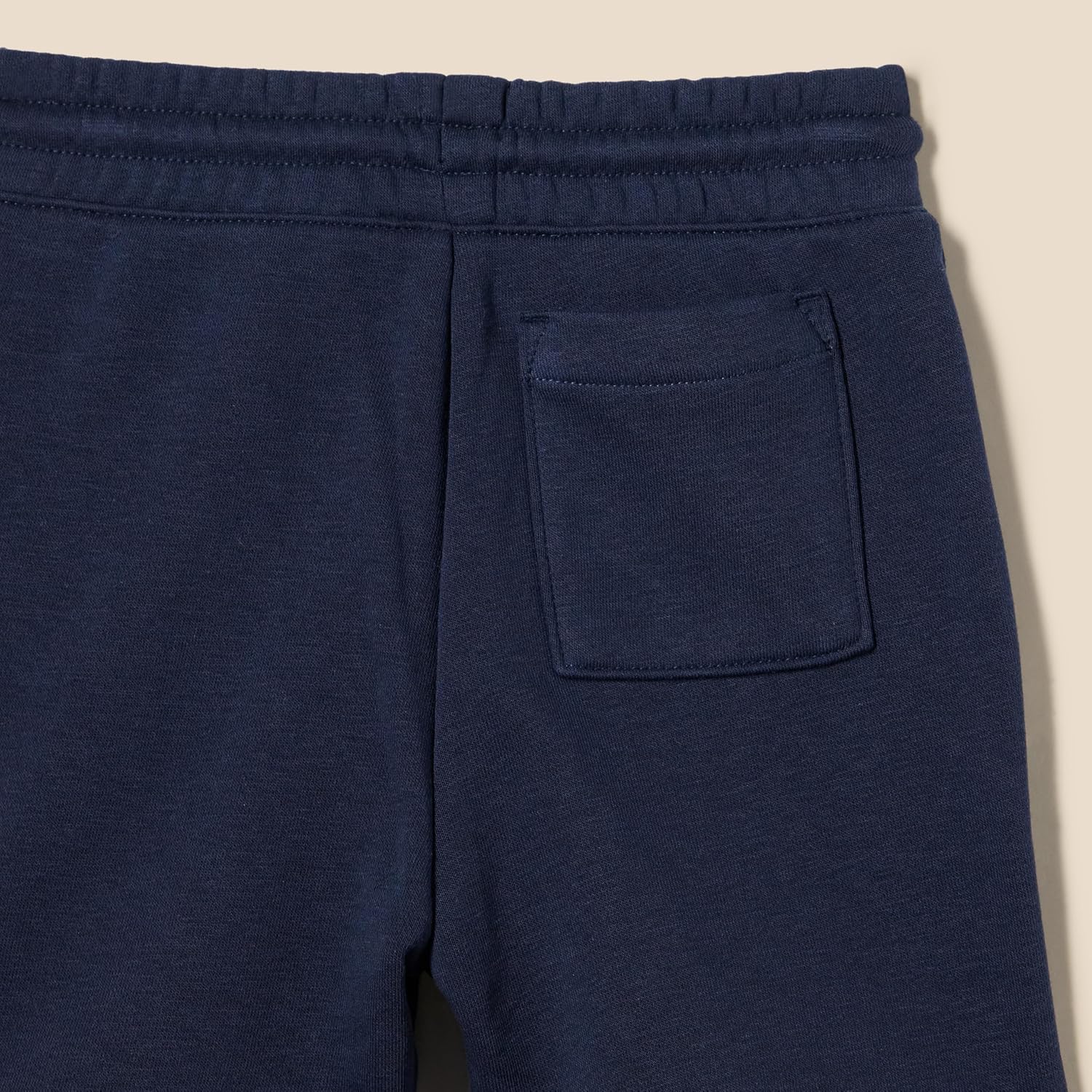 Thumbnail 5 de Amazon Essentials Boys’ Hoodie and Shorts Set (Relaxed Fit, Cotton Blend French Terry)