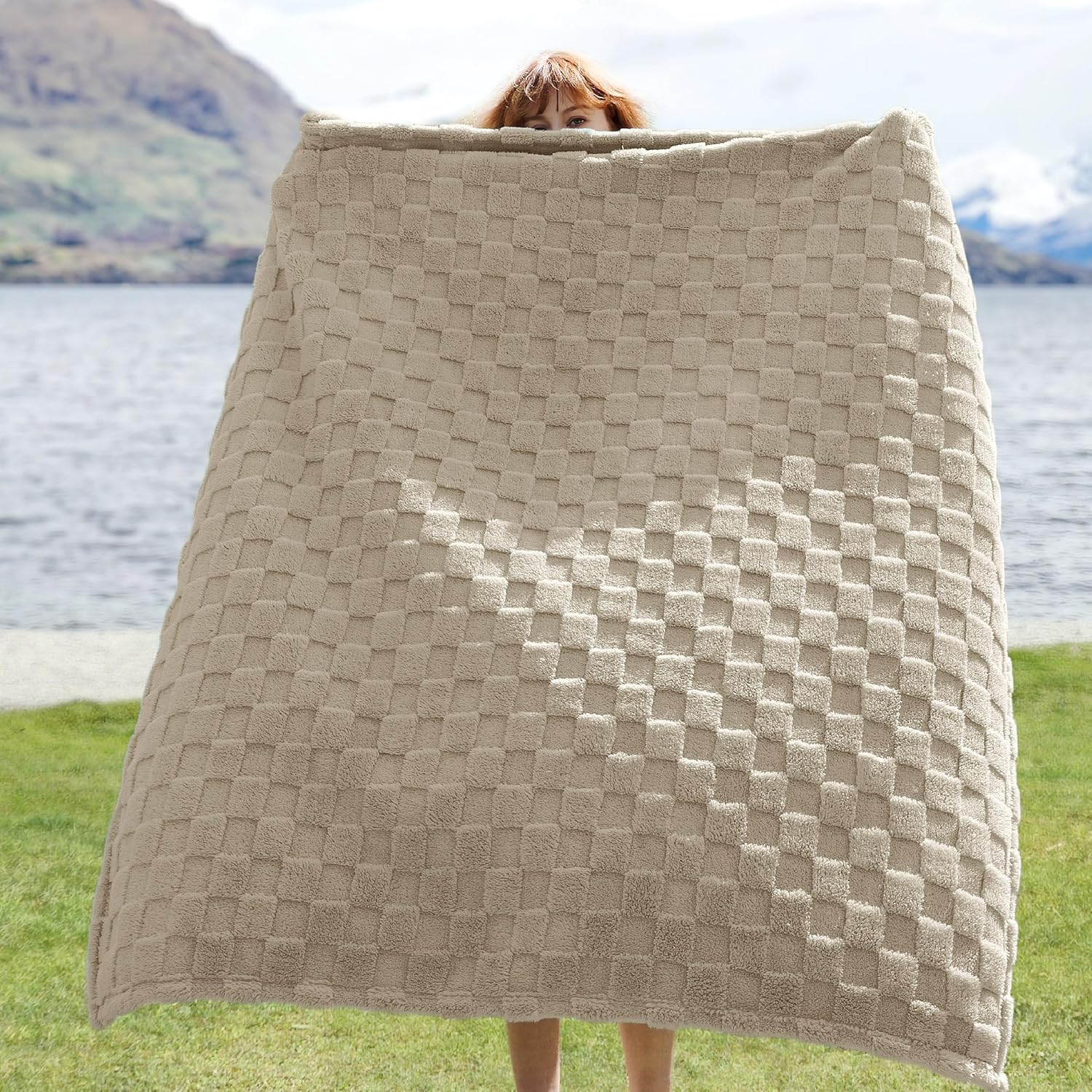 Thumbnail 1 de Bedsure Fleece Throw Blanket for Bed – Soft, Cosy Checkered Sherpa Throw (Beige, 150x200 cm)