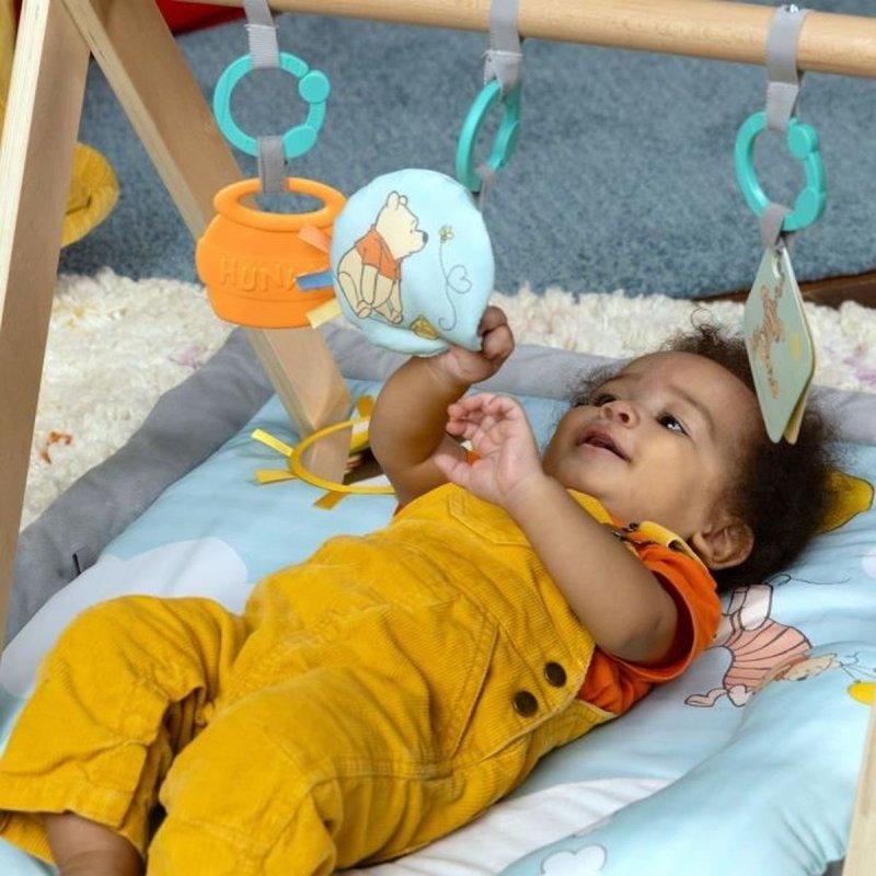 Detalle 2 de Alfombra de actividades Disney Baby Winnie The Pooh plegable para 0-18 meses