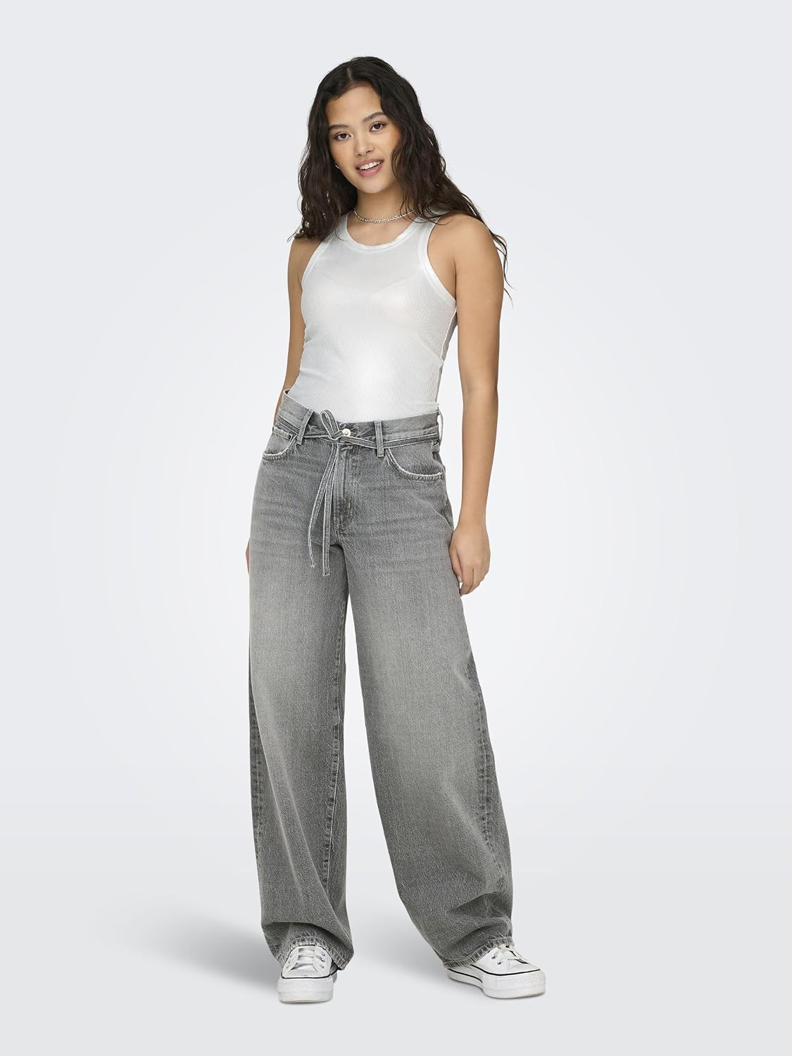 Detalle de ONLY Onlgianna jeans Medium Grey in denim leggero traspirante