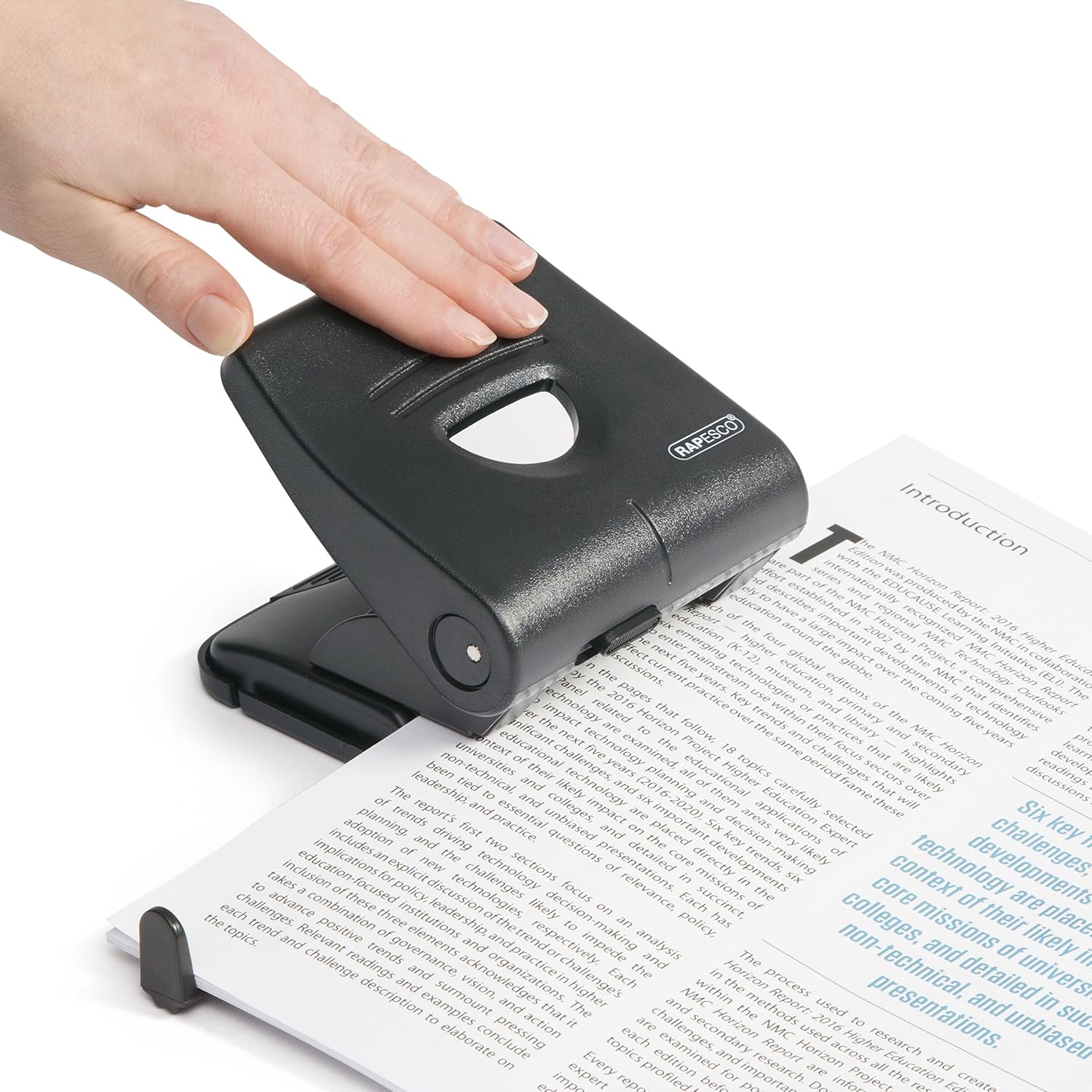 Detalle 2 de RAPESCO PF827PB2 30-sheet 2-hole punch