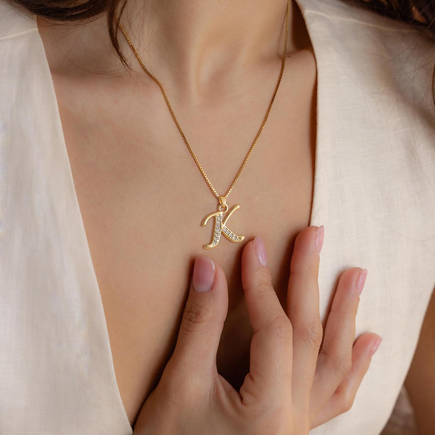 Thumbnail 5 de Fglqfam Initial Necklace, 14K Gold-Plated