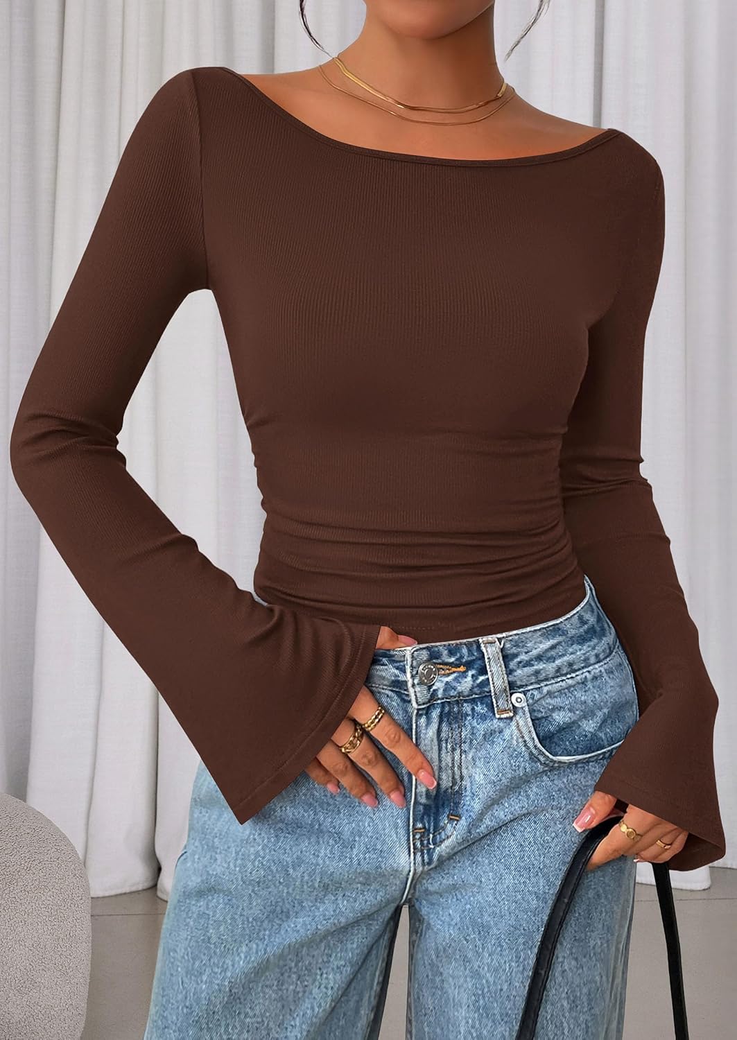 Detalle 2 de PRETTYGARDEN Bell Sleeve Long-Sleeve Top for Women