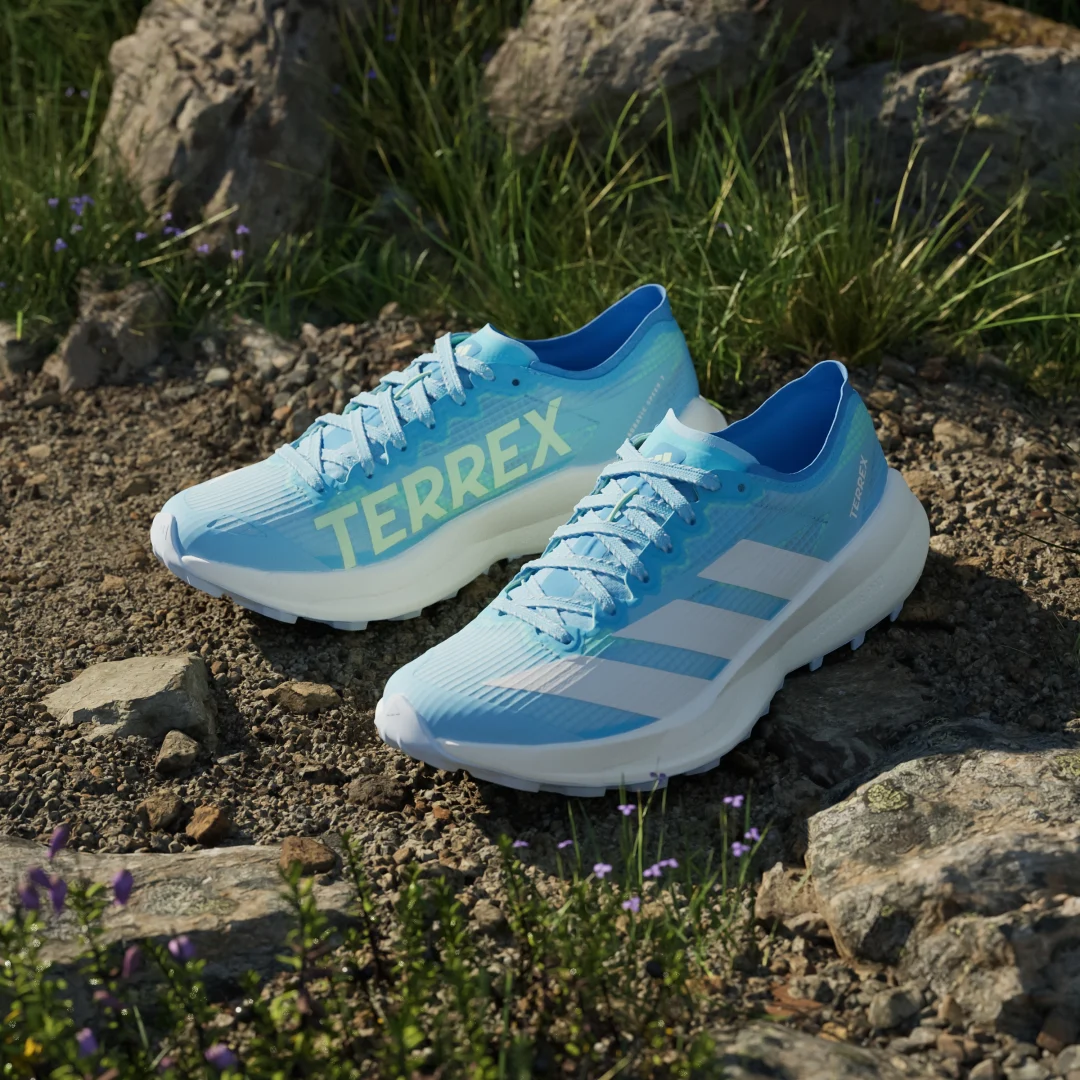Detalle 2 de Adidas Terrex Agravic Speed 2: zapatilla de trail running en azul