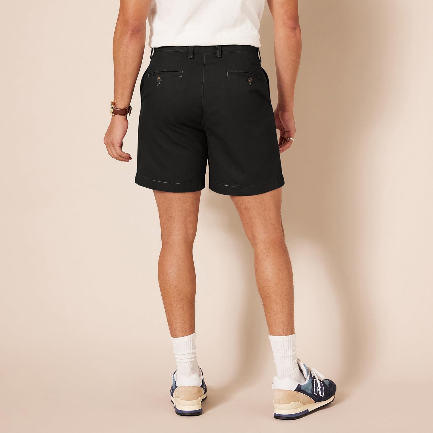 Thumbnail 1 de Amazon Essentials Men’s Classic-Fit 7” (18 cm) Chino Shorts