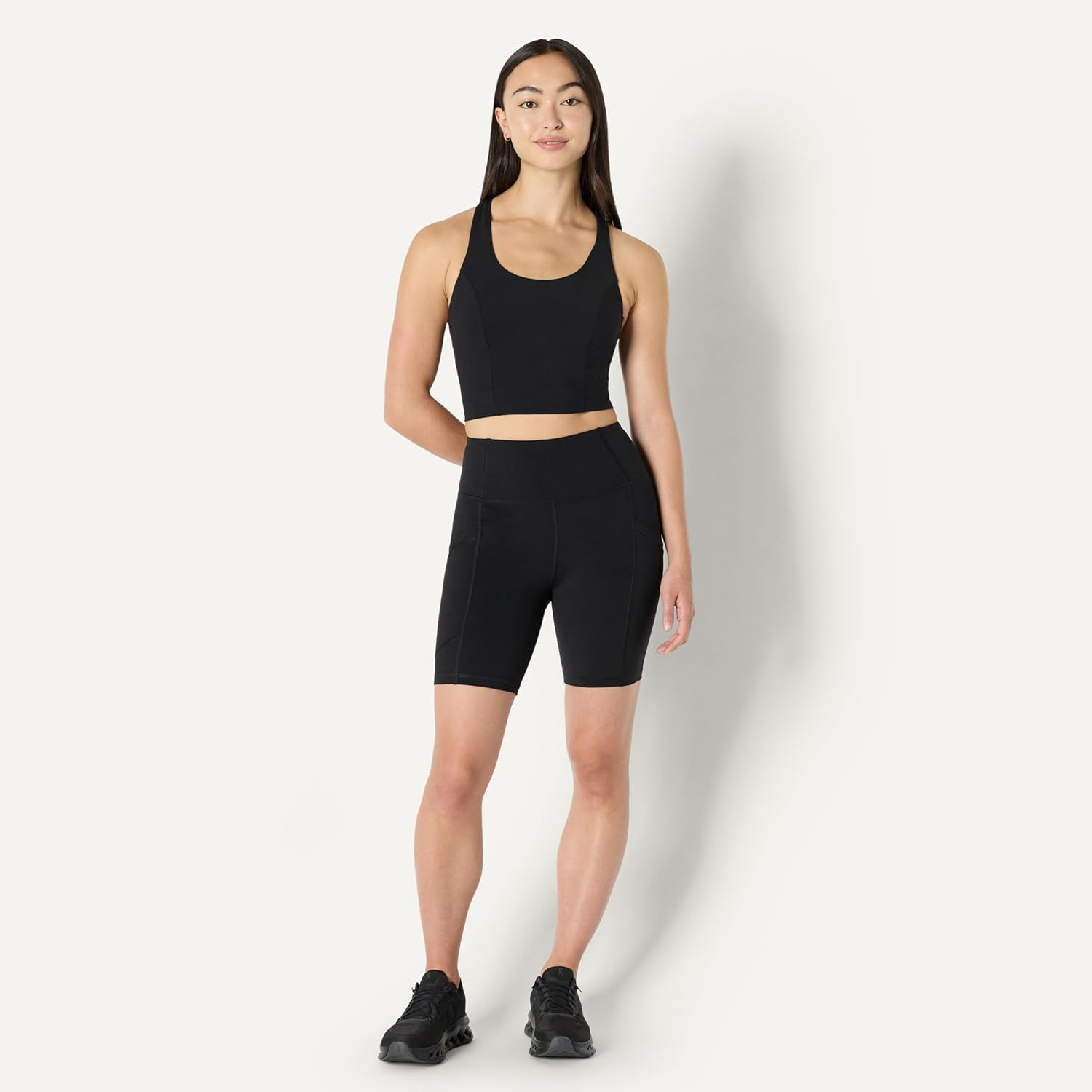 Thumbnail 2 de Amazon Essentials Women's Active Total Train High-Waist 7” (18cm) Gym Shorts with Pockets