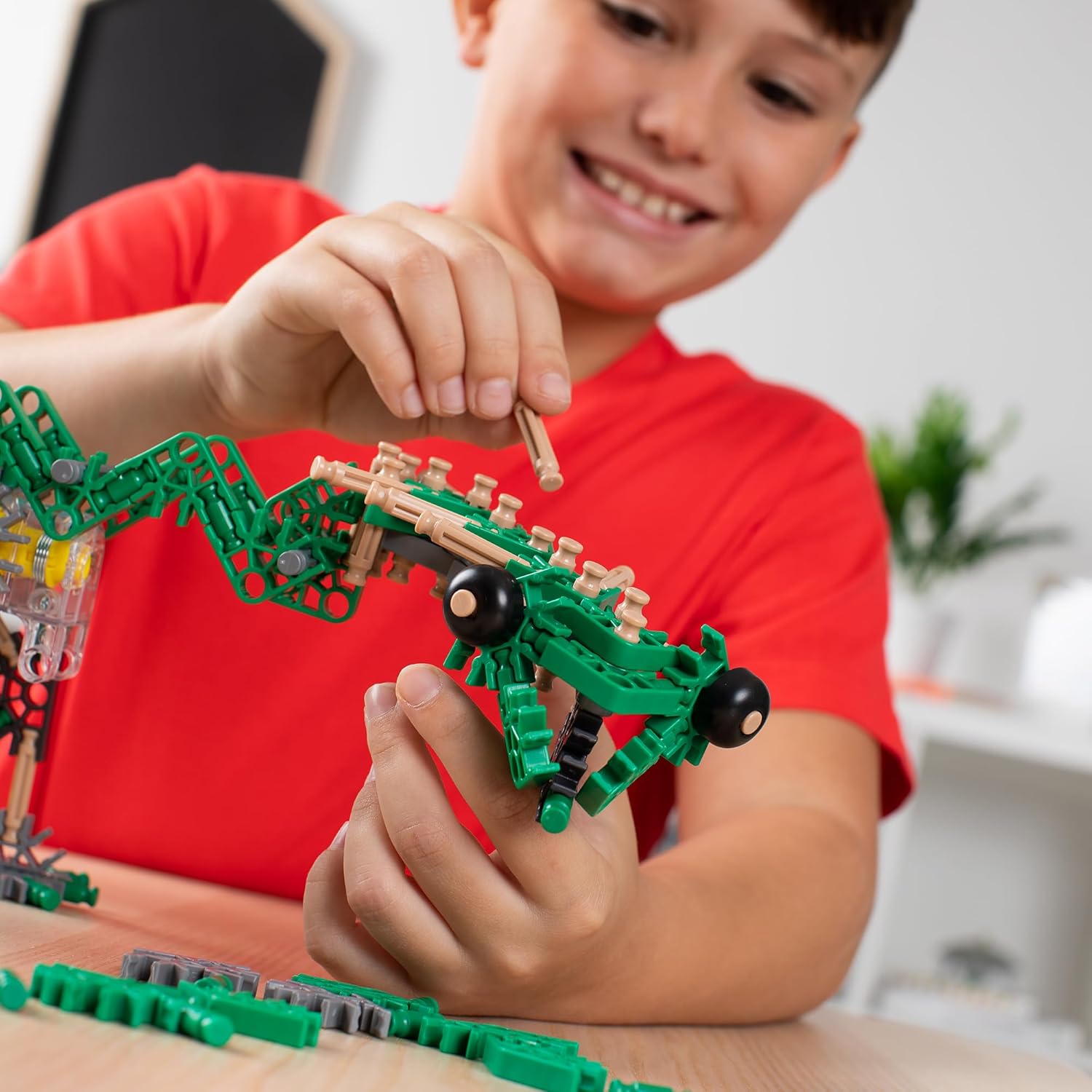 Thumbnail 5 de K’NEX K’Nexosaurus Rex Motorised Building Set (255 pieces) – Basic Fun 12468