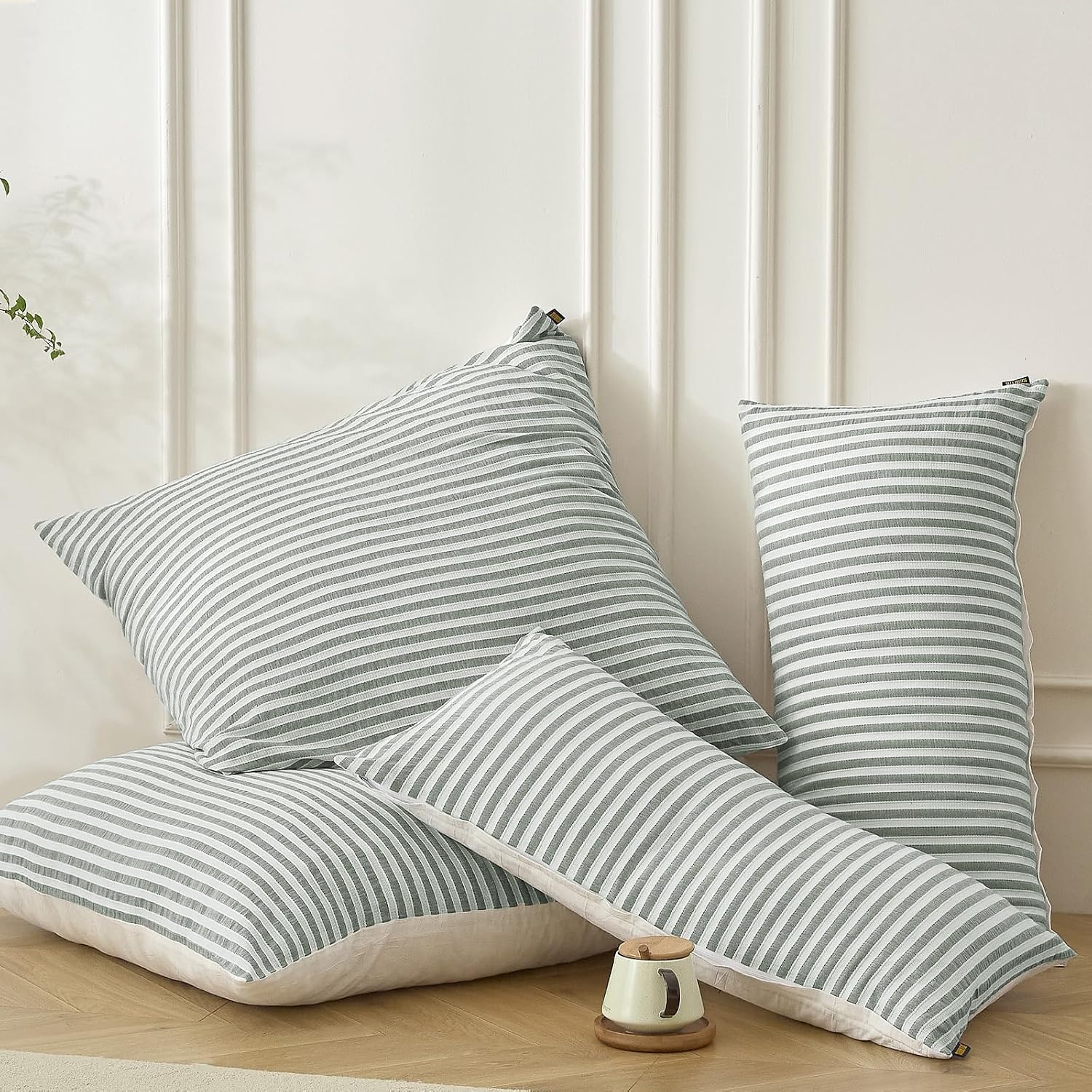 Detalle de SOULFUL Kissenbezüge 40x80 aus Baumwolle, gestreift & Jacquard, stone-washed, mit Reißverschluss – Salbei Grün