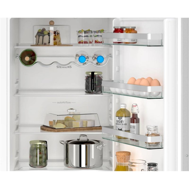 Detalle de Siemens frigorífico integrable No Frost hyperFresh y superFreezer 194 cm y 290 L en blanco