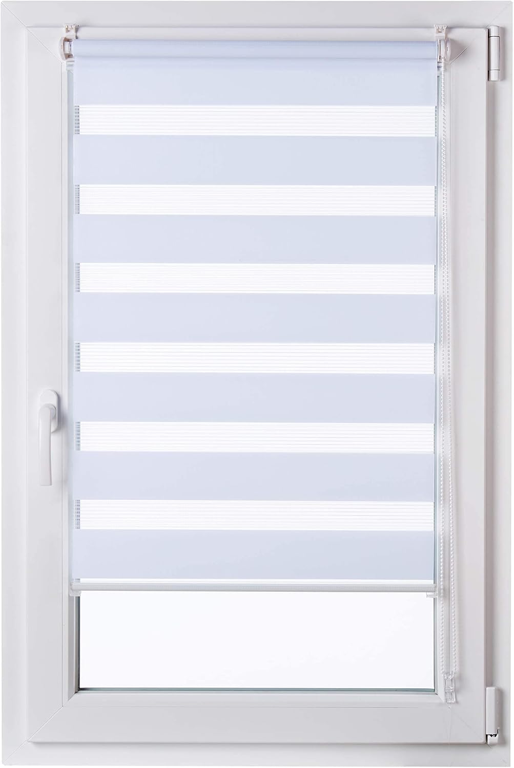 Detalle 2 de Amazon Basics Double Layer Roller Blind 66 x 150 cm