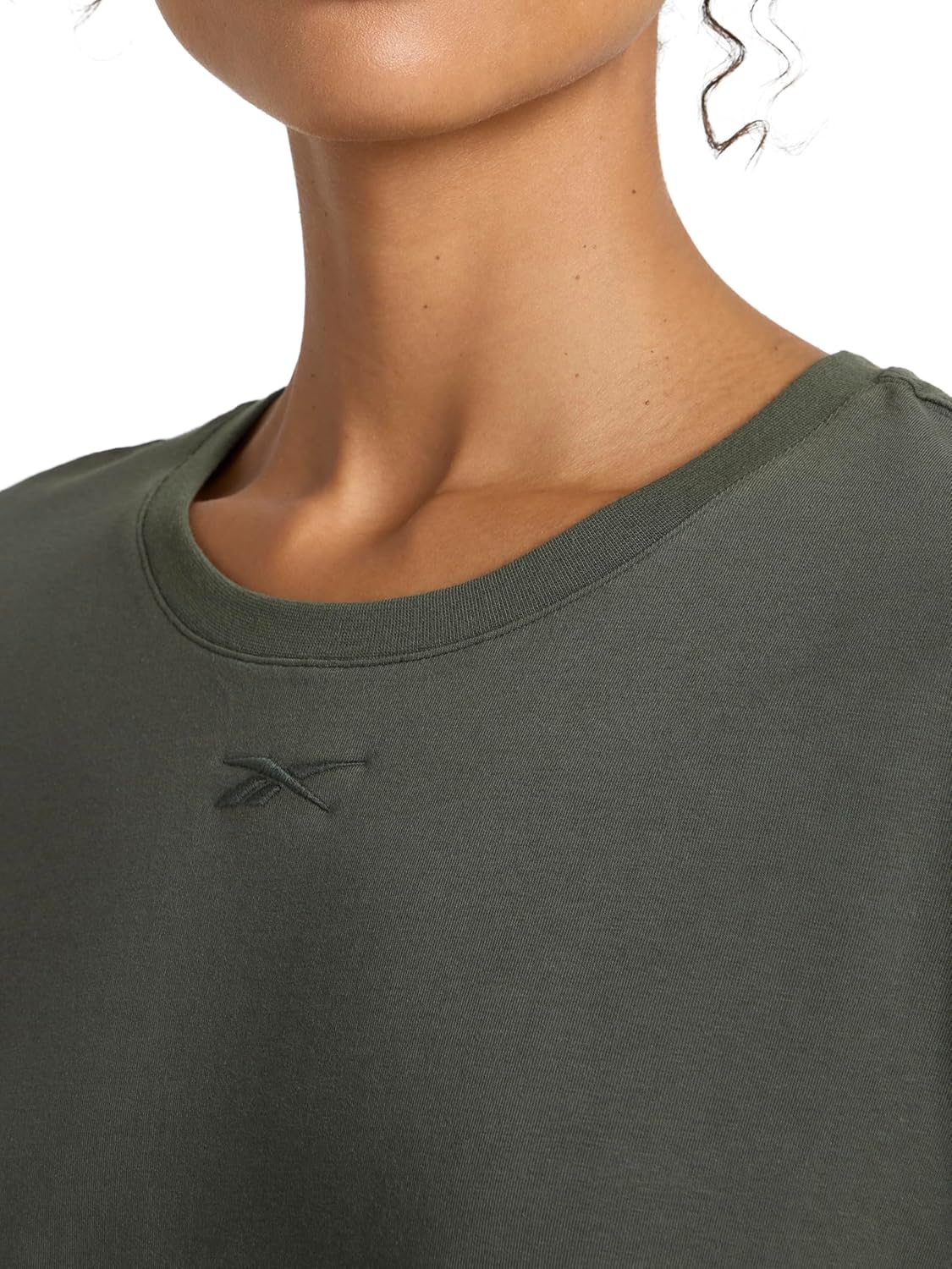 Thumbnail 3 de Reebok Women's Embroidery Hit Graphic Crewneck T-Shirt: Lightweight Stretch Cotton, Standard Fit