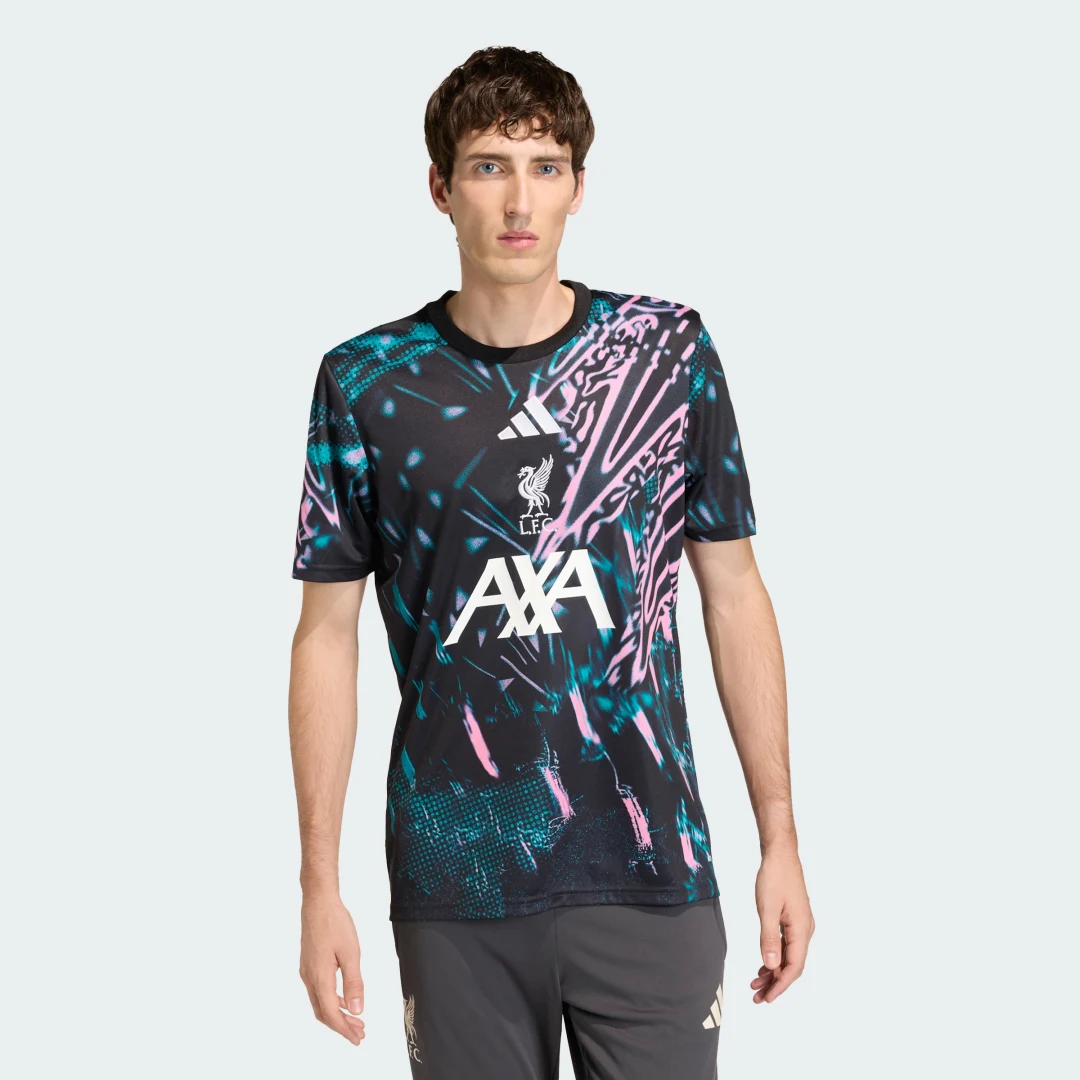 Detalle de Camiseta de calentamiento Liverpool FC 25/26 de Adidas