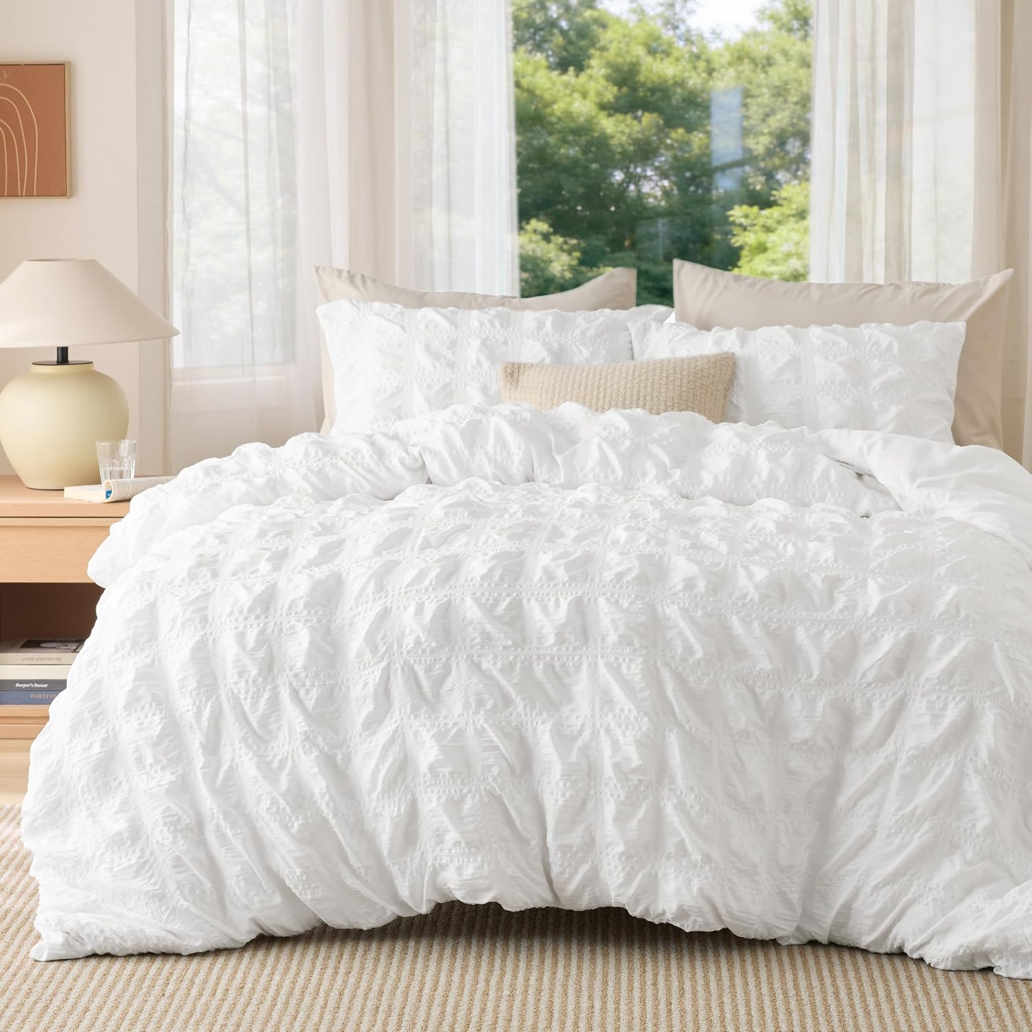 Detalle de Bedsure King Size Duvet Cover Set in White Seersucker (230x220 cm) with Zipper Closure & 2 Pillowcases