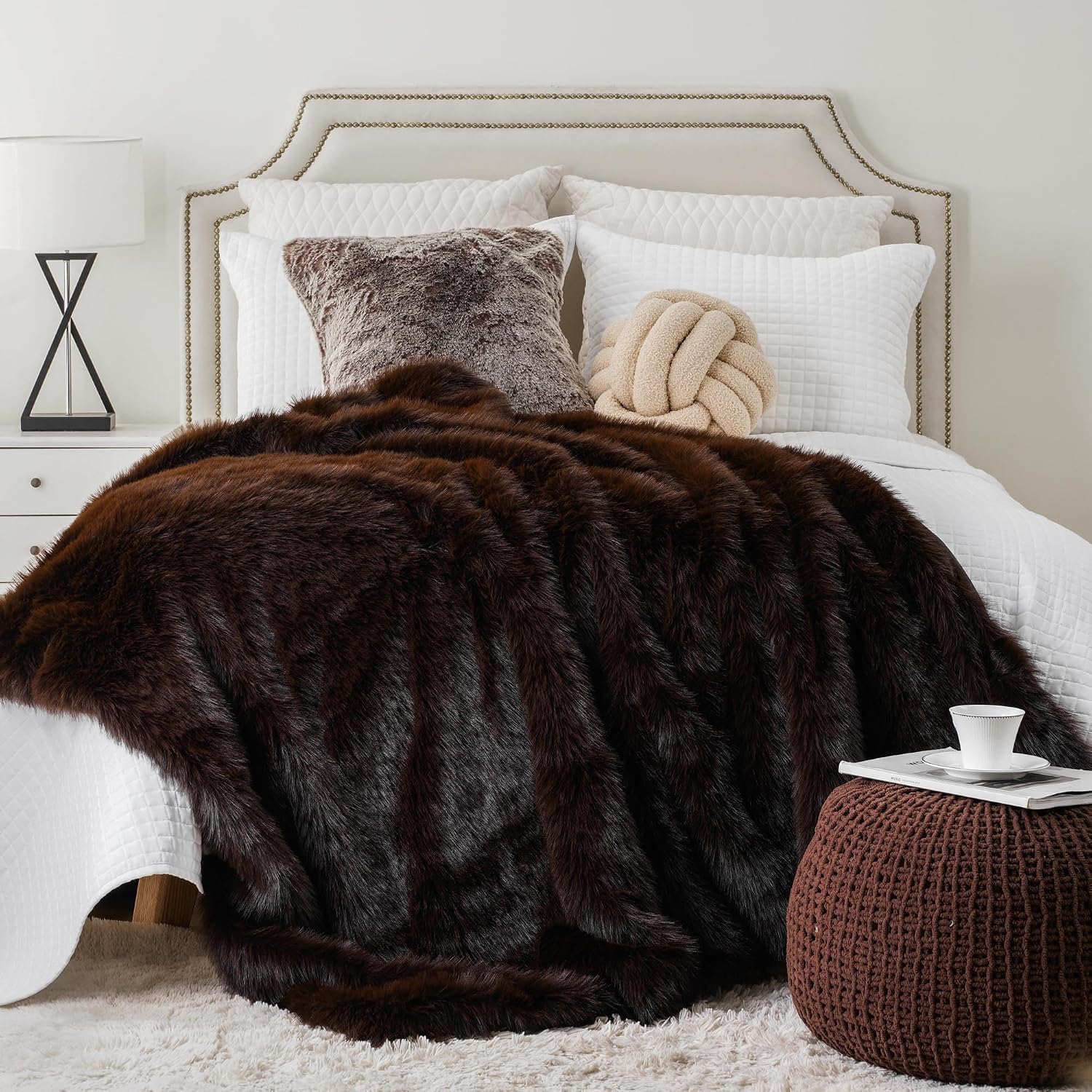 Thumbnail 6 de Battilo Chocolate Faux Fur Throw Blanket, 60" x 80", Long-Pile, Two-Sided