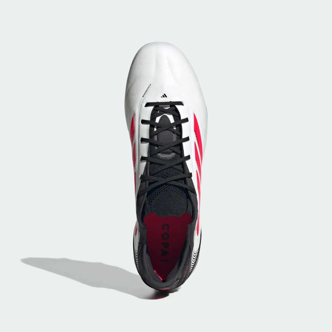 Detalle de Bota de fútbol Copa Pure 3 Elite para césped natural húmedo – Adidas