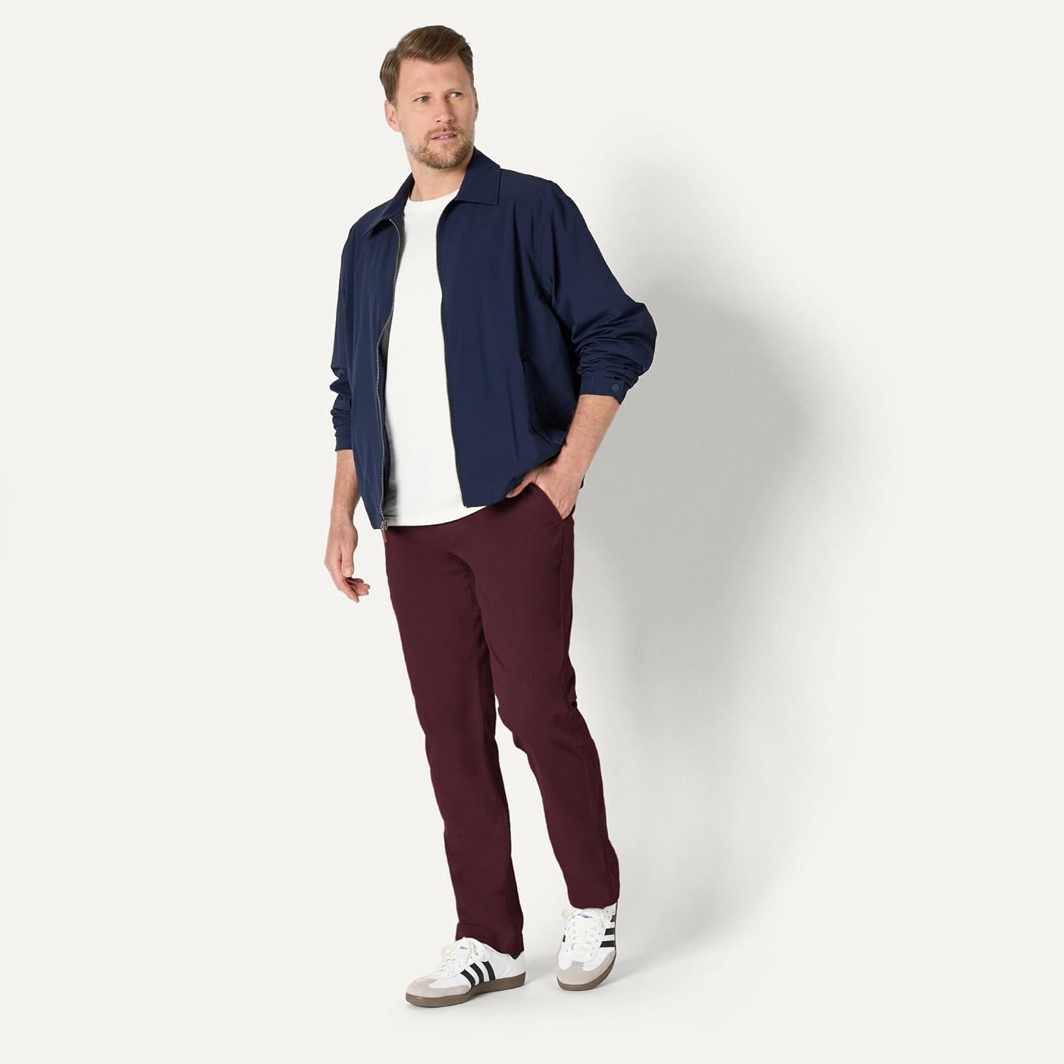 Thumbnail 5 de Amazon Essentials Herren Legere Stretch-Chinohose in sportlicher Passform (bis Übergröße)