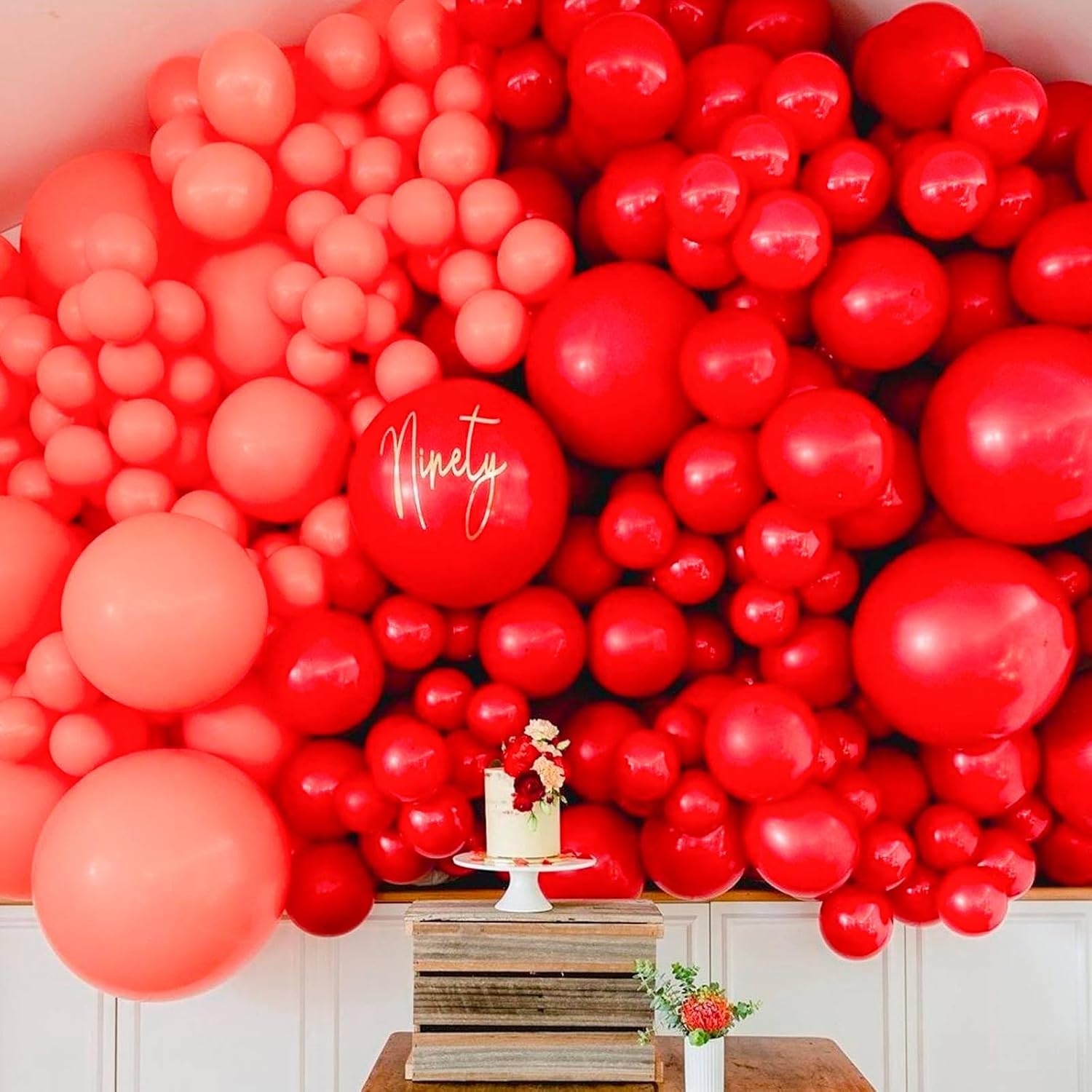 Thumbnail 5 de PartyWoo Red Balloons 140 Arch Kit 🎈