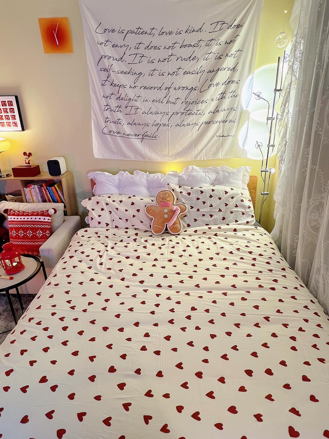Detalle de Michorinee Housse de Couette Cœur 220x240 Rouge avec 2 Taies d'oreiller 65x65 cm – Parure de Lit Rouge et Blanche en Microfibre