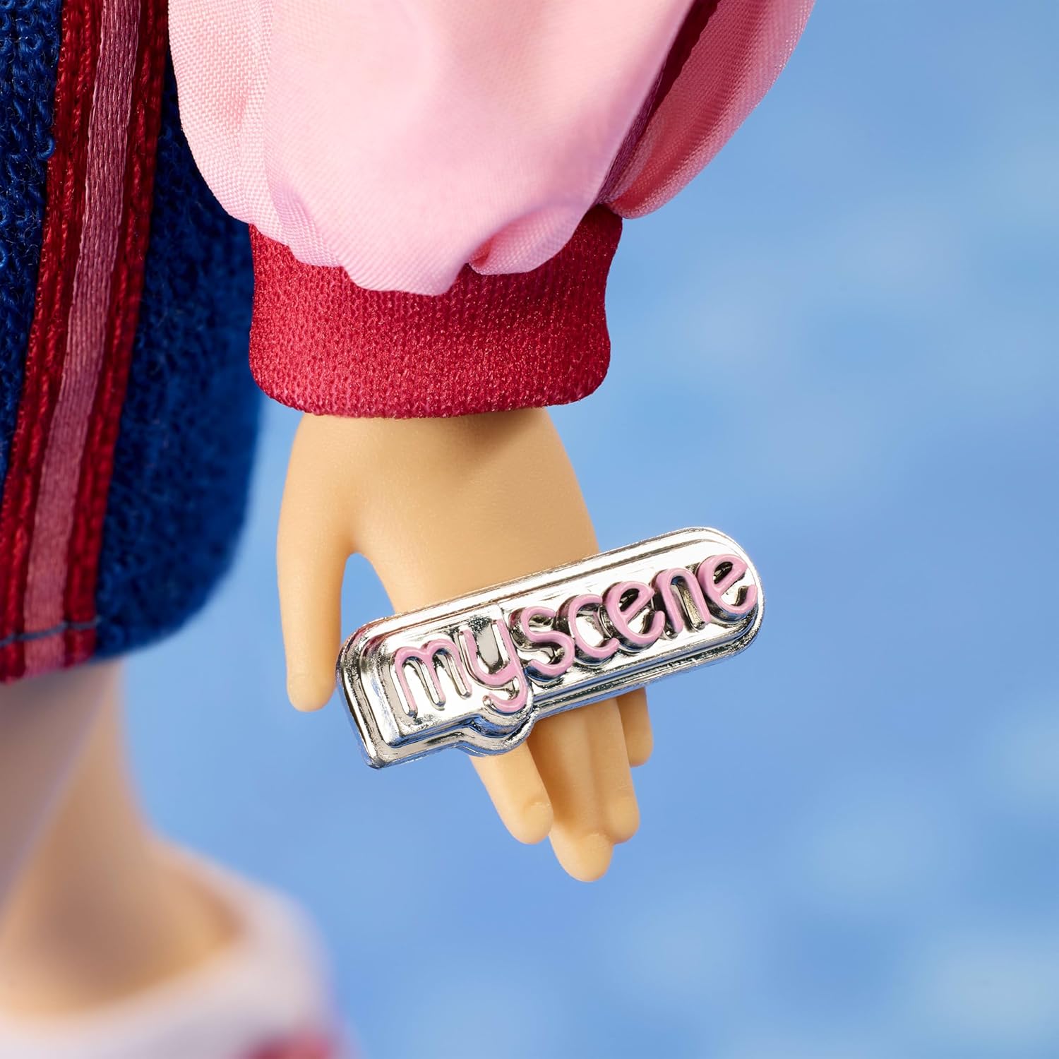 Thumbnail 3 de Barbie Signature My Scene JBH79 – Poupée Nolee et ses accessoires inspirés Y2K