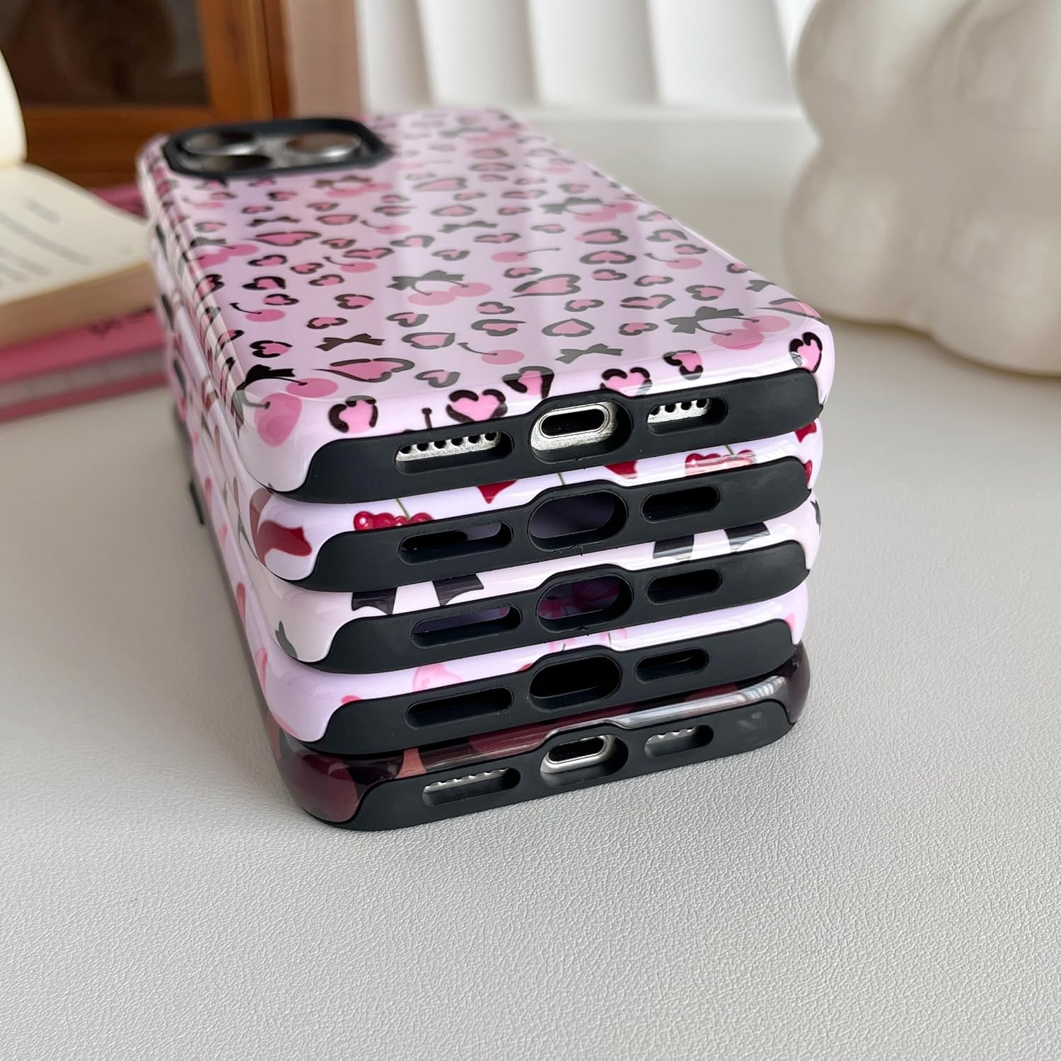 Detalle de DEFBSC Case for iPhone 13 Pro (6.1-inch) – Brown Leopard Print slim bumper hybrid cover