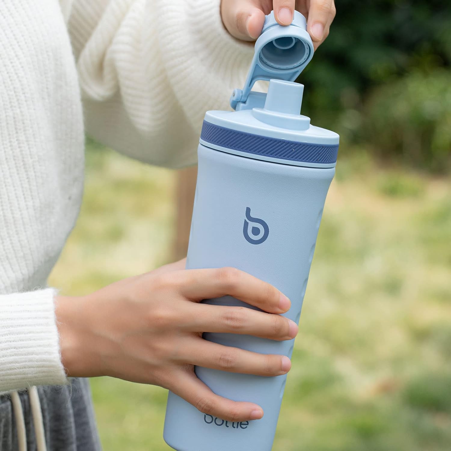 Thumbnail 5 de bottlebottle BOTTLE BOTTLE Shaker Edelstahl Trinkflasche 26oz mit Mischkugel (BPA-frei, doppelwandig, auslaufsicher) – Blau