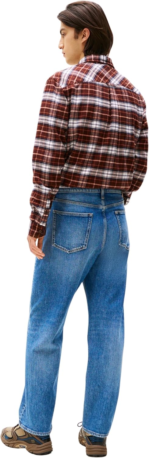Detalle 2 de Tommy Jeans Men's Sonny Regular Tapered Jeans (Bi0134)