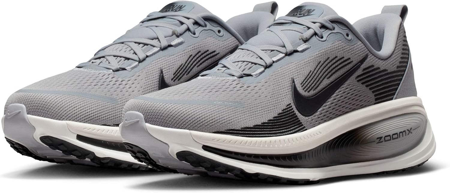Detalle de Nike Vomero 18: Scarpe da passeggio uomo, comfort e reattività per l’uso quotidiano
