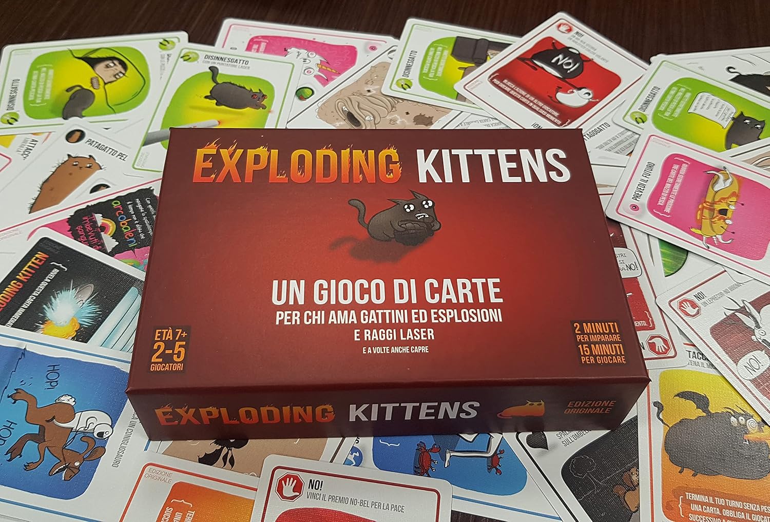 Detalle de Exploding Kittens - Gioco di Carte (Edizione Italiana) di Exploding Kittens