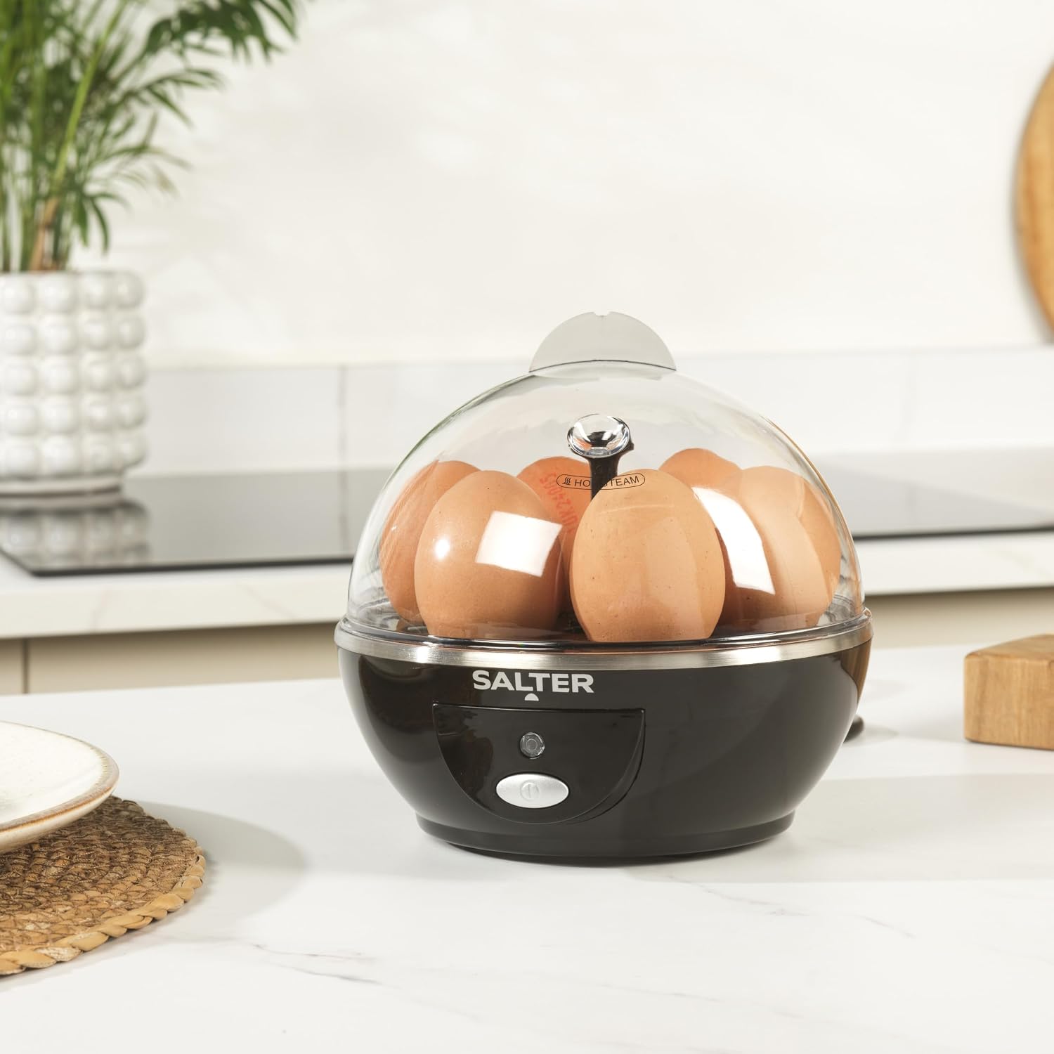 Detalle 2 de Salter Electric Multi Egg Cooker 6-egg capacity 🥚