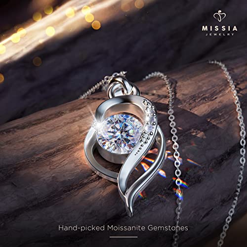 Thumbnail 5 de Missia Moissanite S925 Silver Necklace in Walnut Gift Box — 1.0ct Pendant