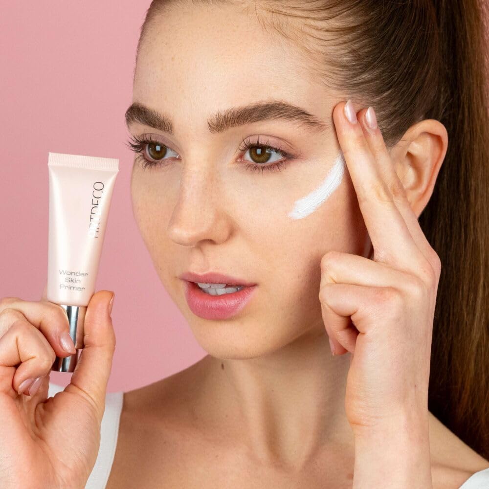 Detalle de Artdeco Wonder Skin Primer, 20 ml – base levigante per uso quotidiano