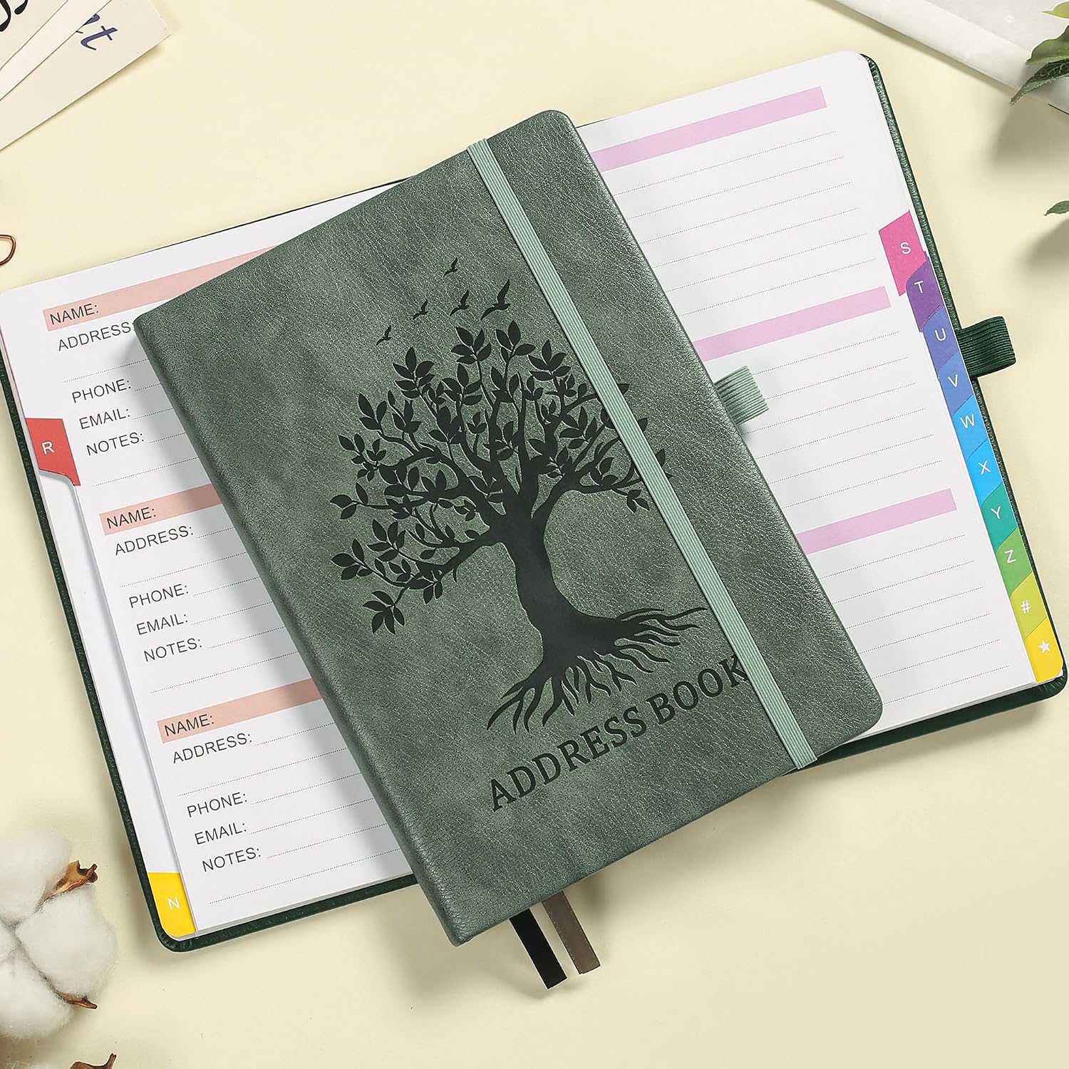 Detalle 2 de ZXHQ ZXUSADDRESSBOOK08 Address Book, 600+ Contacts, Sage Green Hardcover