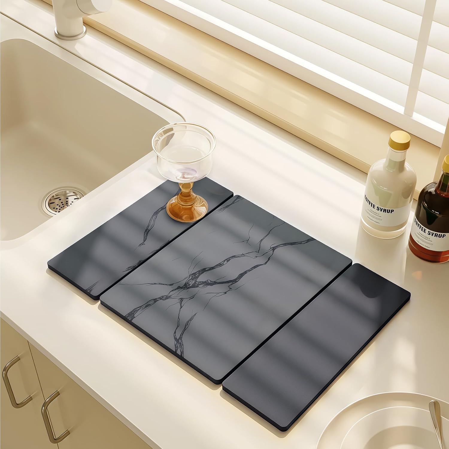 Thumbnail 1 de Large Stone Drying Mat for Kitchen Counter (24"x16"), Collapsible Quick Dry, Water-Absorbent Marble Diatomaceous Earth Mat