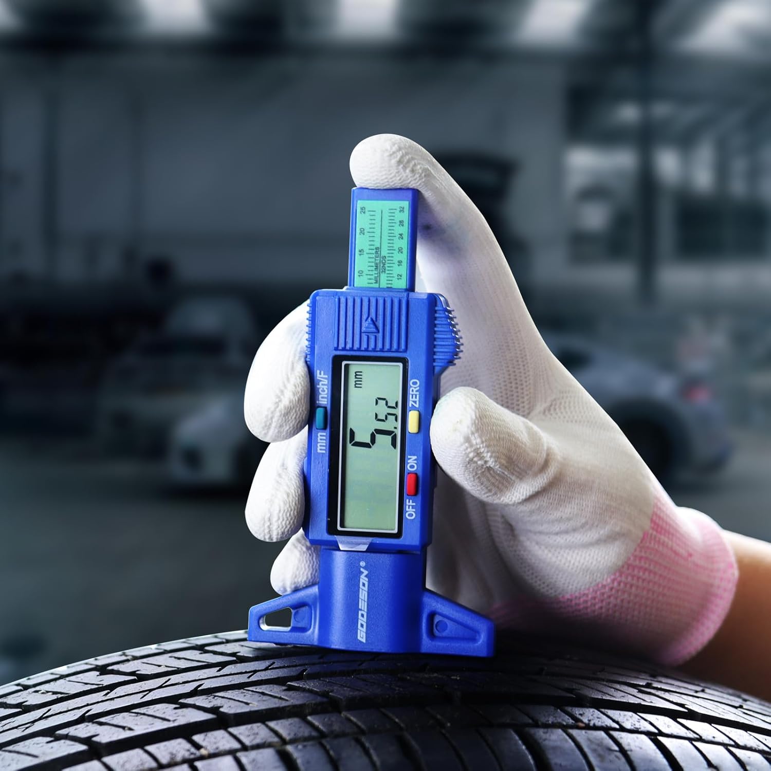 Detalle 1 de GODESON DTG02-2BL Digital Tire Tread Depth Gauge, 3 Measurement Modes