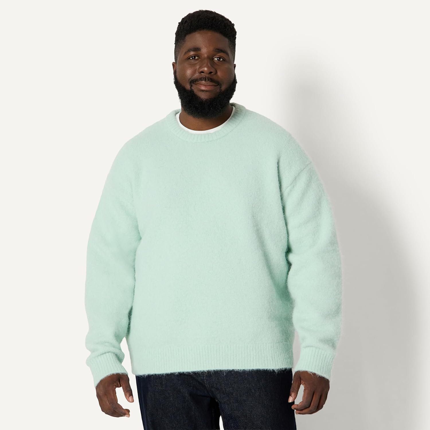 Thumbnail 5 de Amazon Essentials Herren Relaxed-Fit-Pullover mit Rundhalsausschnitt aus Mohairimitat