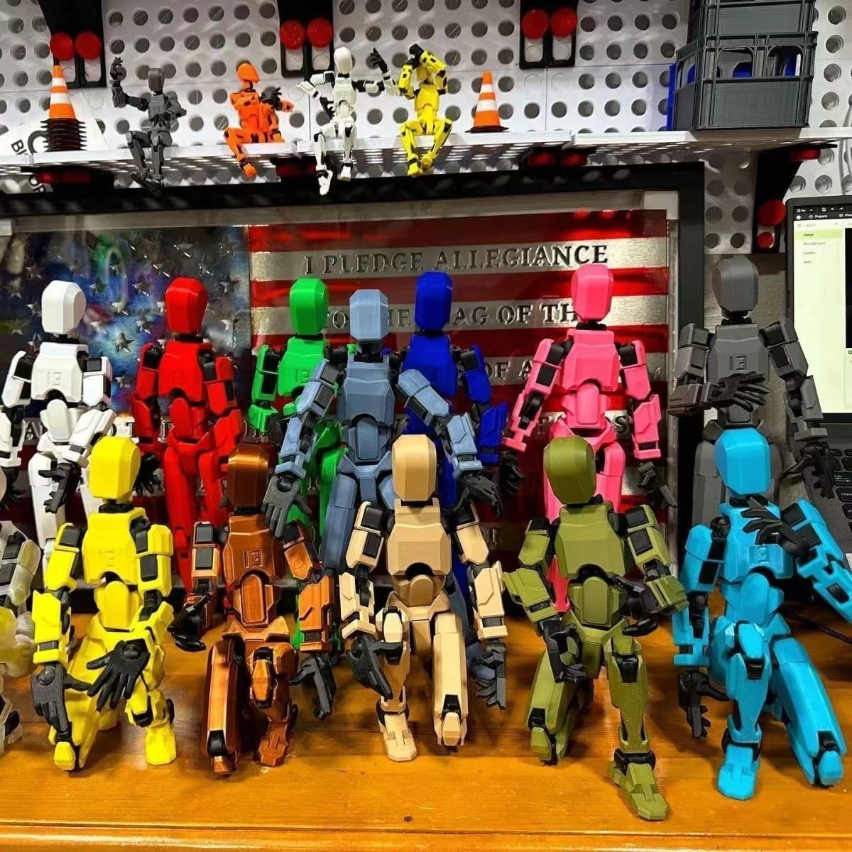 Detalle de 2026 Titan 13 Action Figure Set — 5-Piece Multi-Joint 3D Printed Collectible
