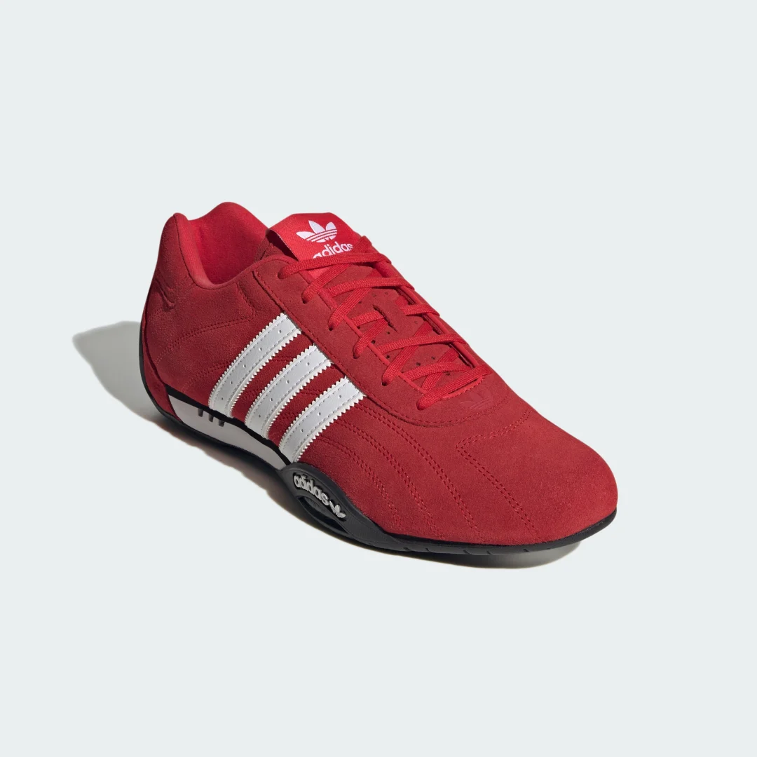 Detalle 2 de Zapatilla de caña baja Adiracer de Adidas