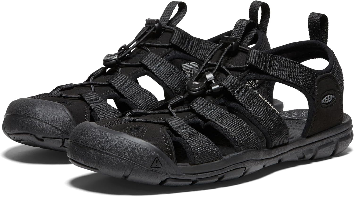 Detalle 2 de KEEN Clearwater CNX Leather review: versatile water-ready hybrid sandal