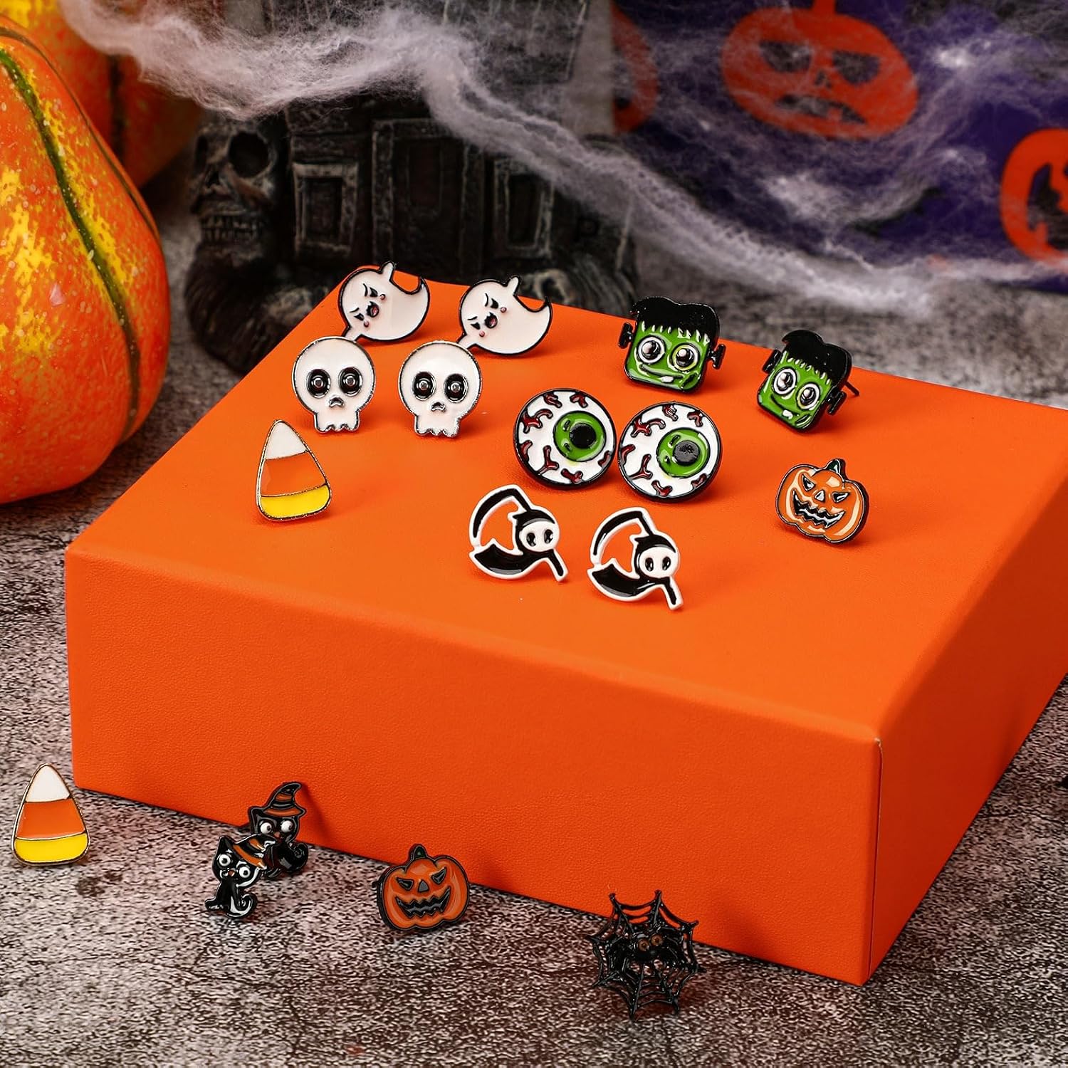 Detalle de AUGSUN Halloween Stud Earrings, 9 Pairs