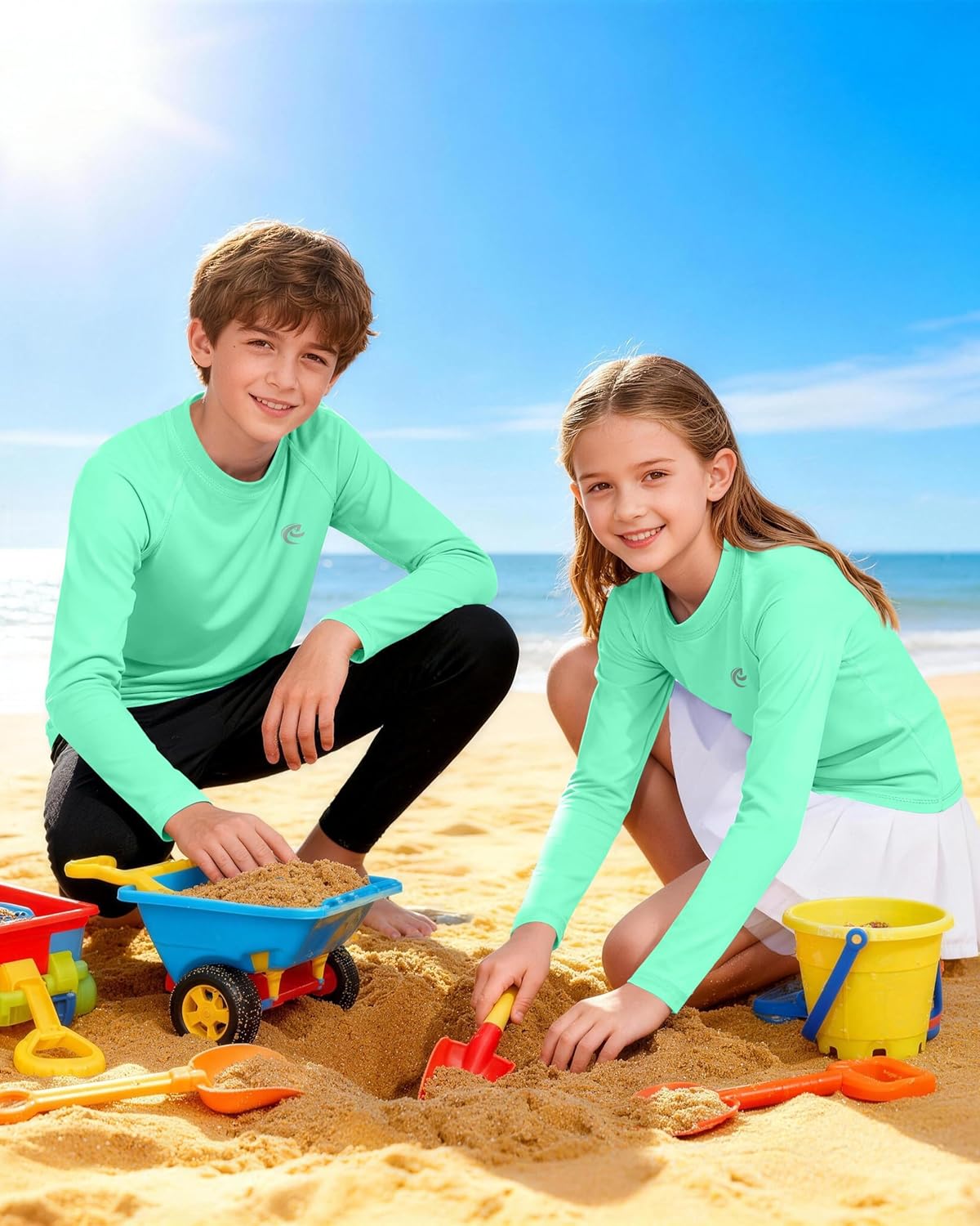 Thumbnail 2 de Boys UPF 50+ Long Sleeve Swim Shirt with Sun Protection (1–2 Pack)