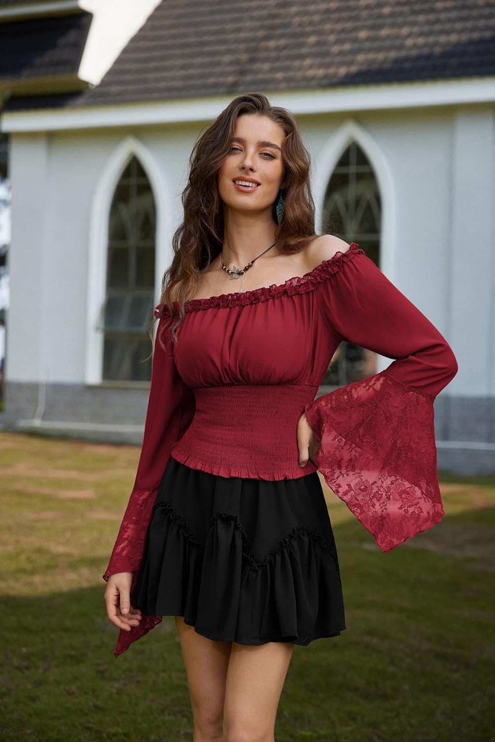 Thumbnail 2 de SCARLET DARKNESS Women's Renaissance Off-Shoulder Lace Top