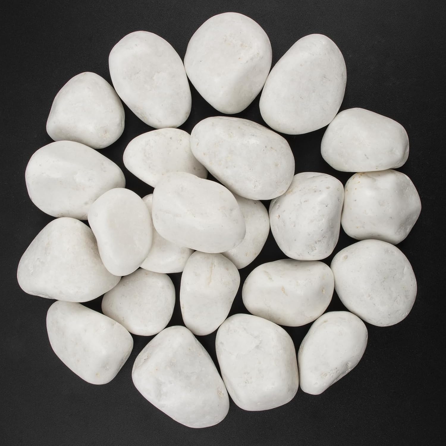 Detalle de LOOIOOJ GM-JP-46 White River Rocks, 10 lb, Polished 2–3 Inch Pebbles