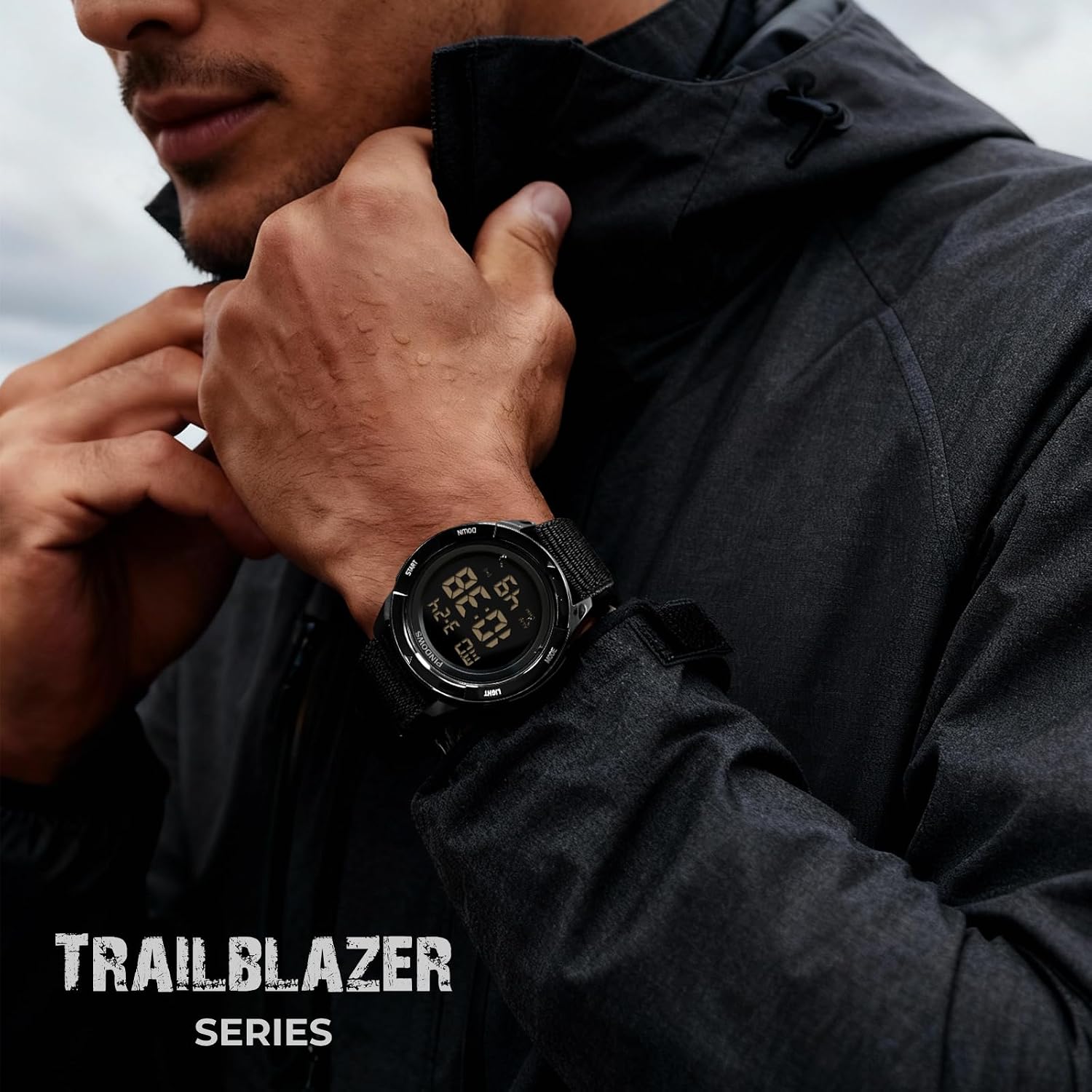 Detalle 2 de PINDOWS Herren Digitaluhr – Militär, Outdoor & Sport, 50 m Wasserdicht