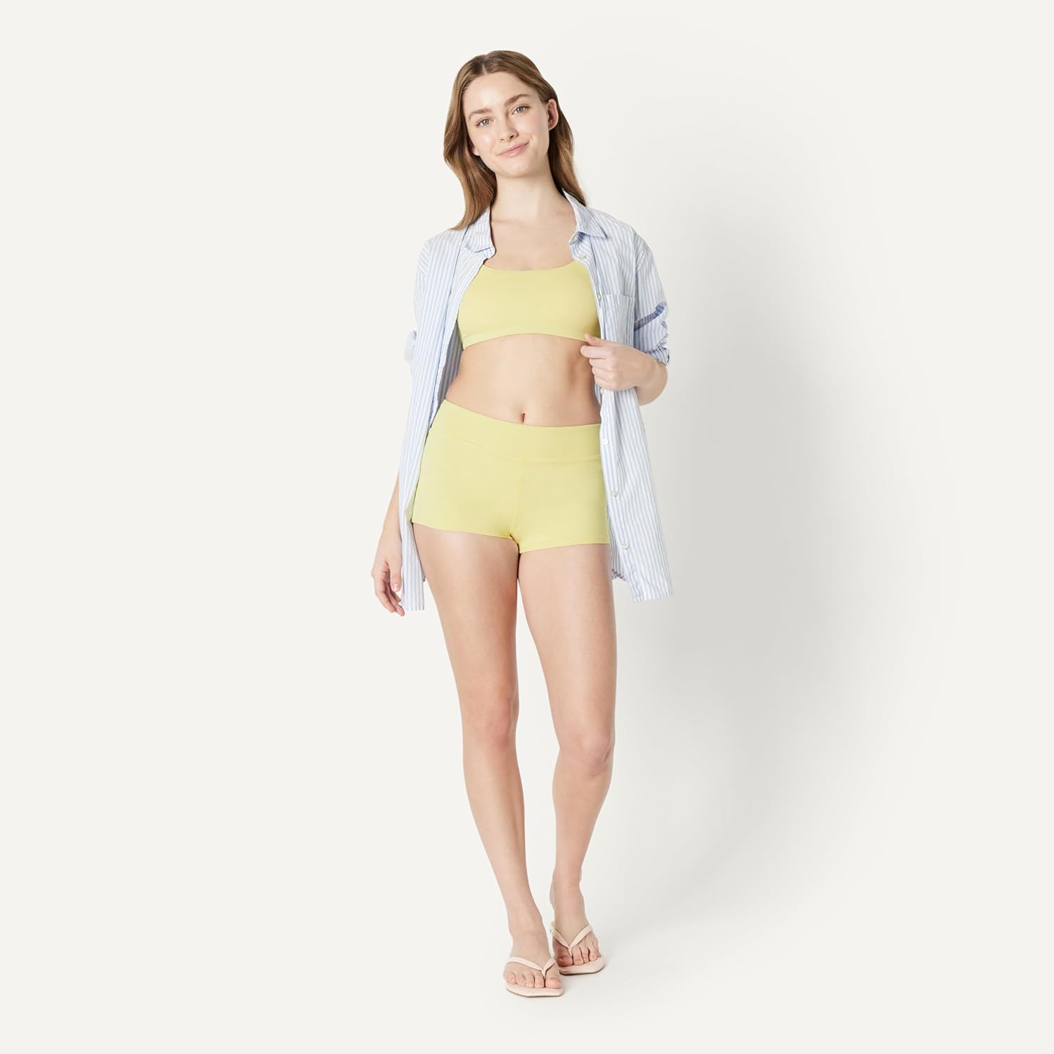 Detalle de Amazon Essentials Women’s Boy Short Swim Bikini Bottom with Full Coverage